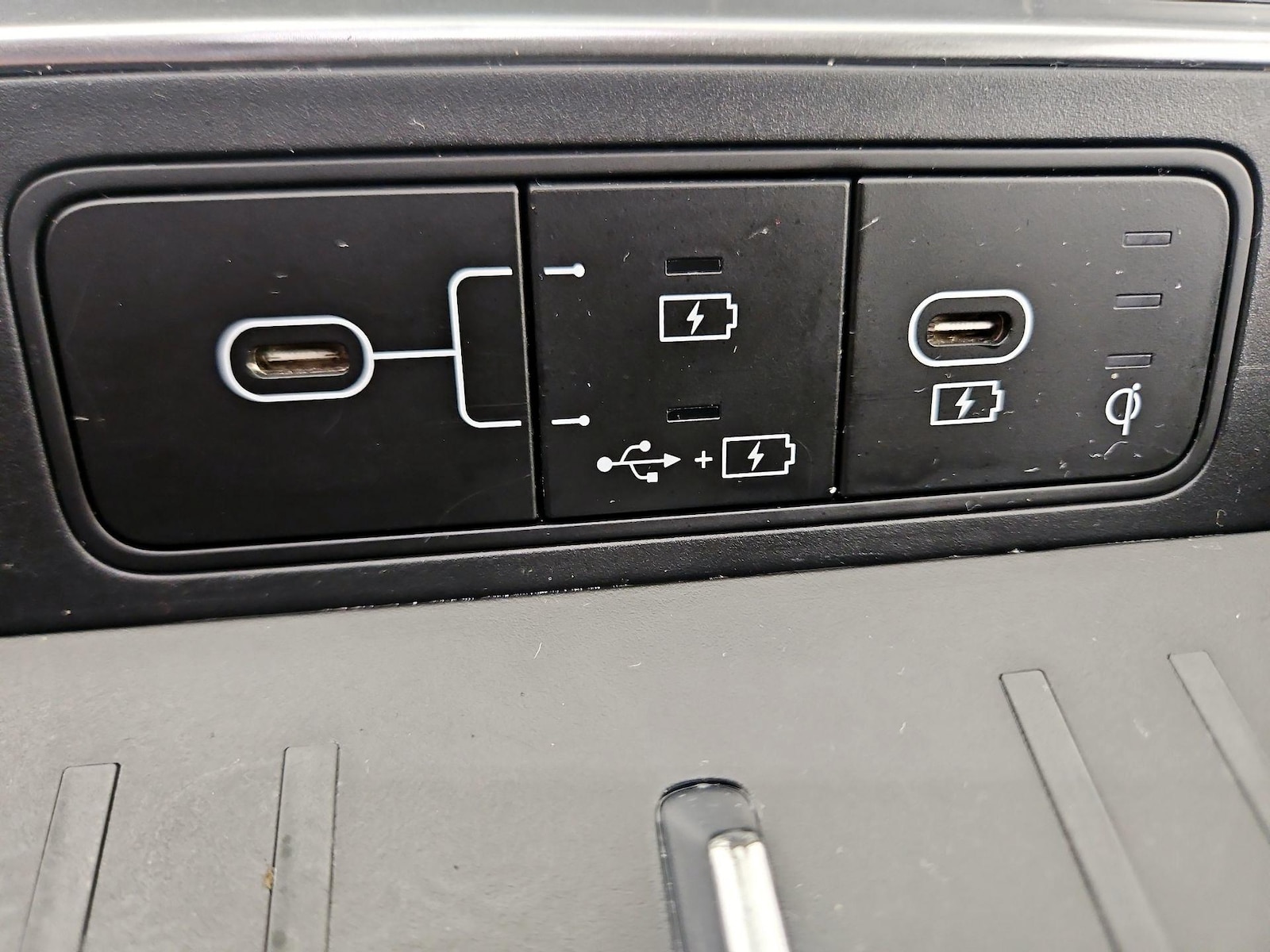 2025 Hyundai Santa Fe SEL - Photo 19