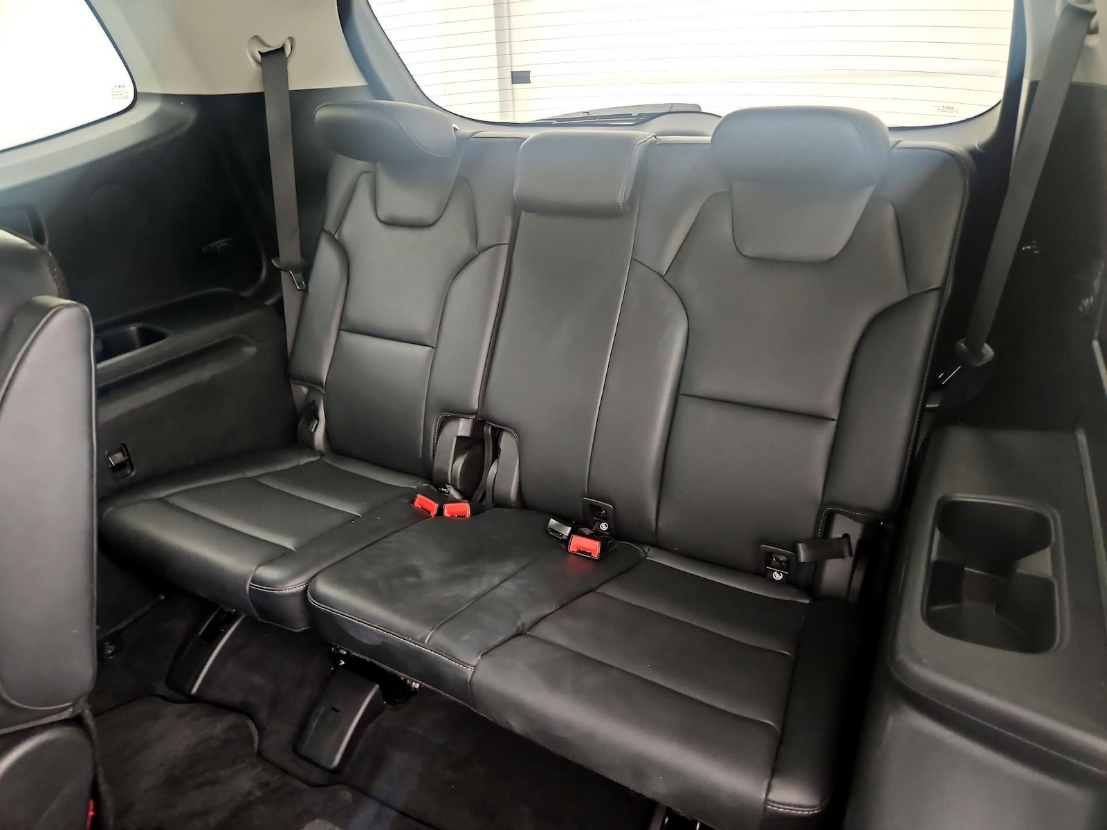 2025 Kia Telluride S - Photo 23