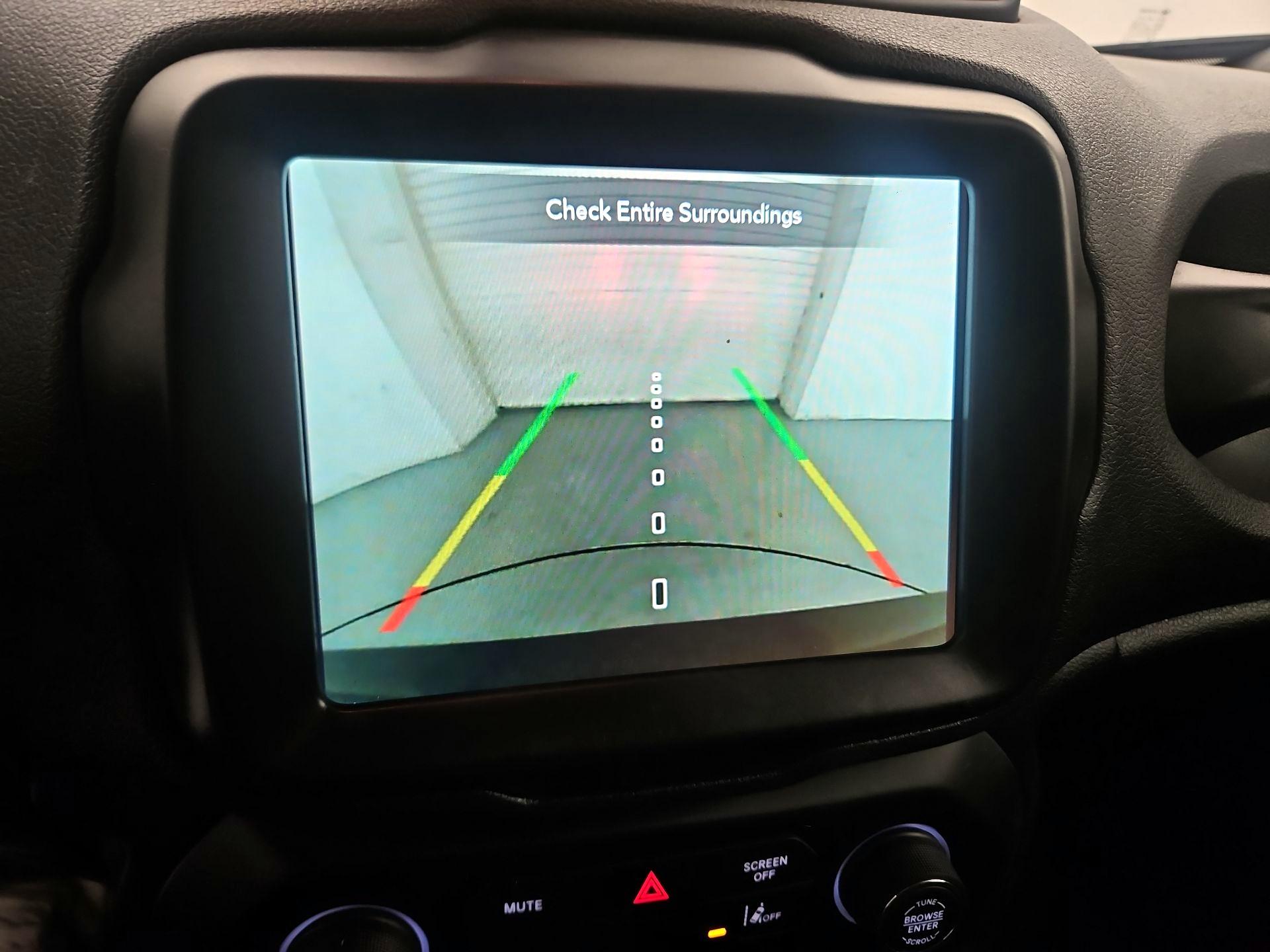 Thumbnail: 2023 Jeep Renegade - 15