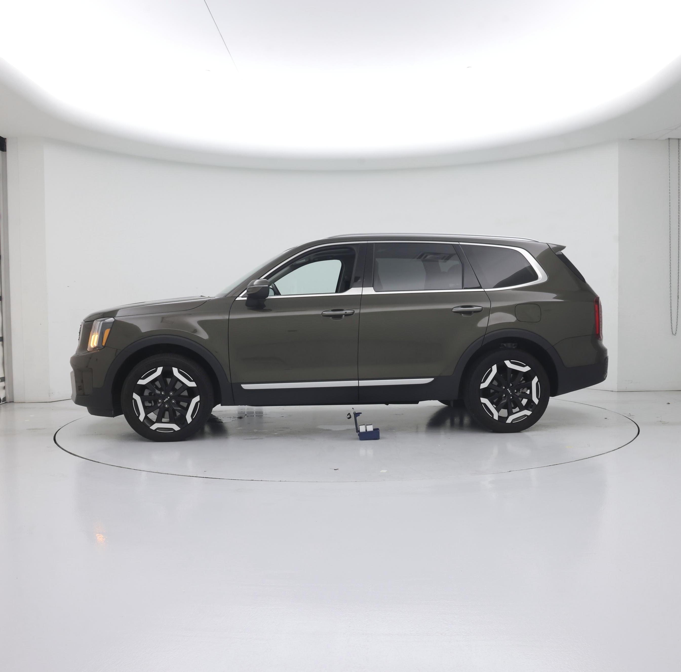 Thumbnail: 2025 Kia Telluride - 3