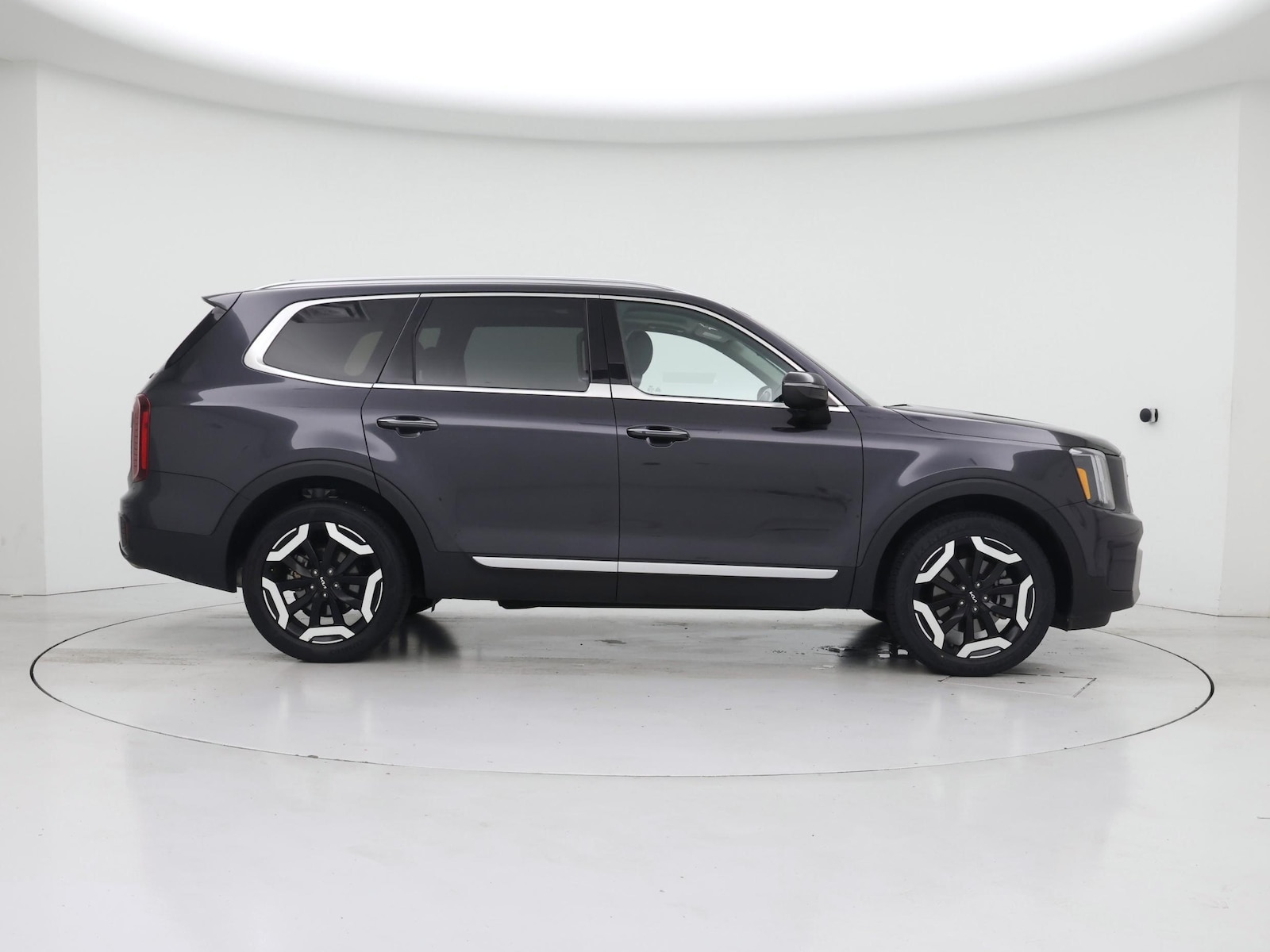 2025 Kia Telluride S - Photo 8