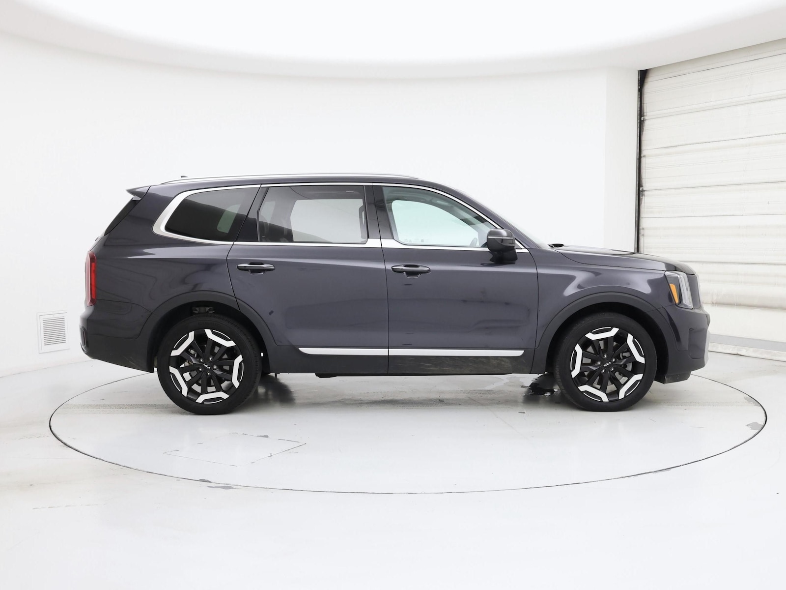 2025 Kia Telluride S - Photo 8