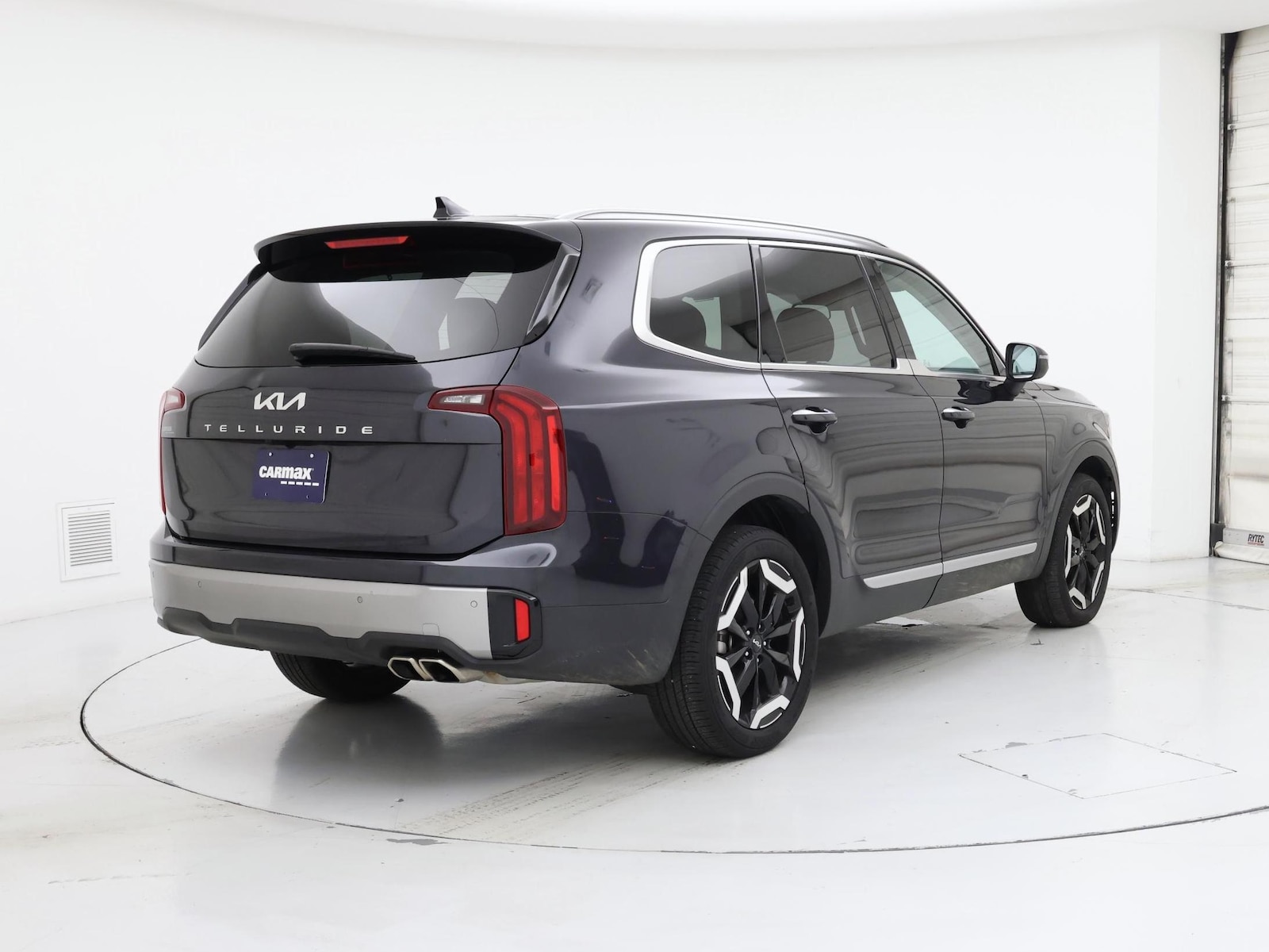 2025 Kia Telluride S - Photo 9