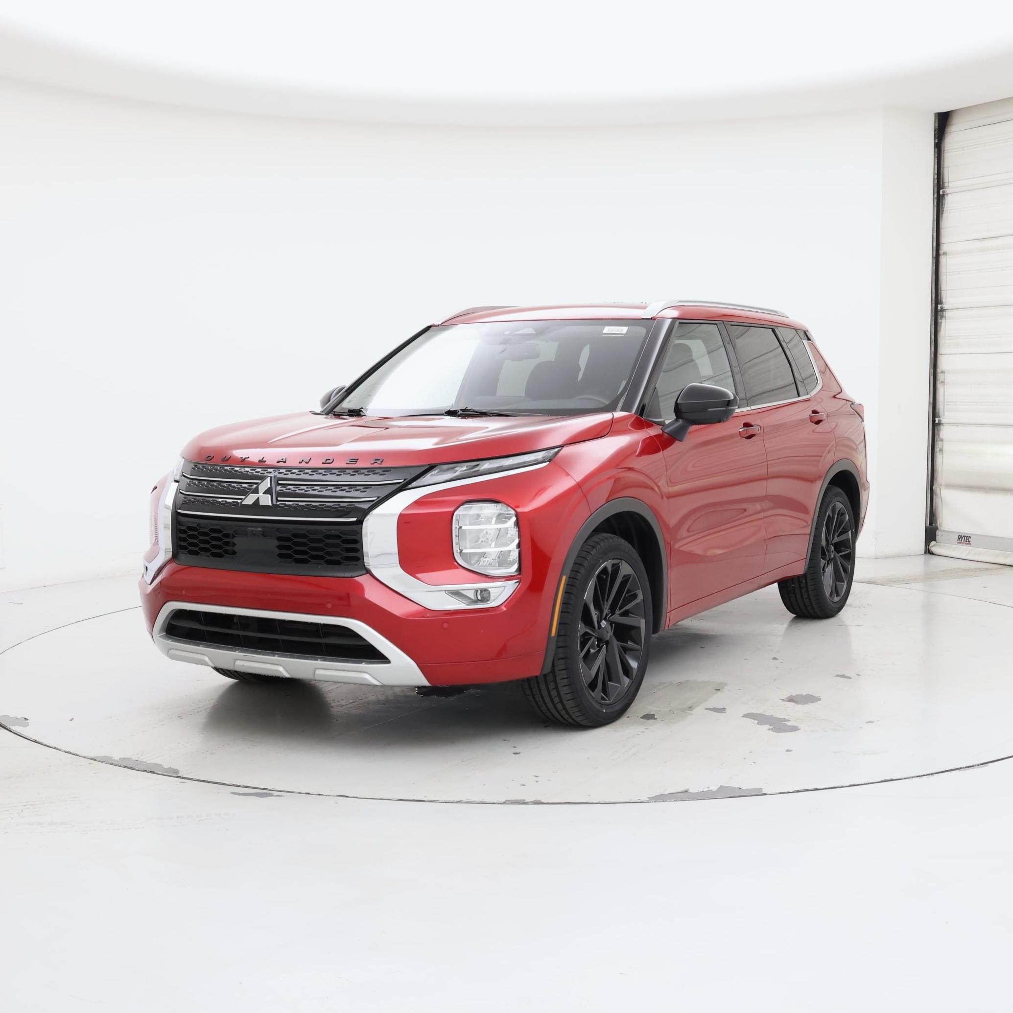 Thumbnail: 2024 Mitsubishi Outlander - 4
