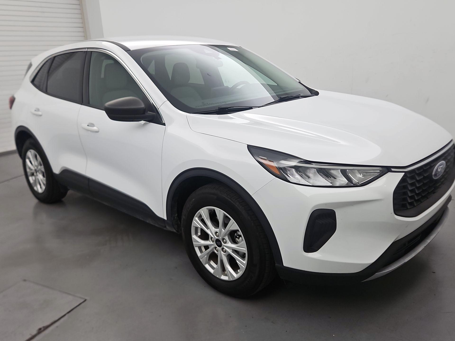 Thumbnail: 2024 Ford Escape - 1
