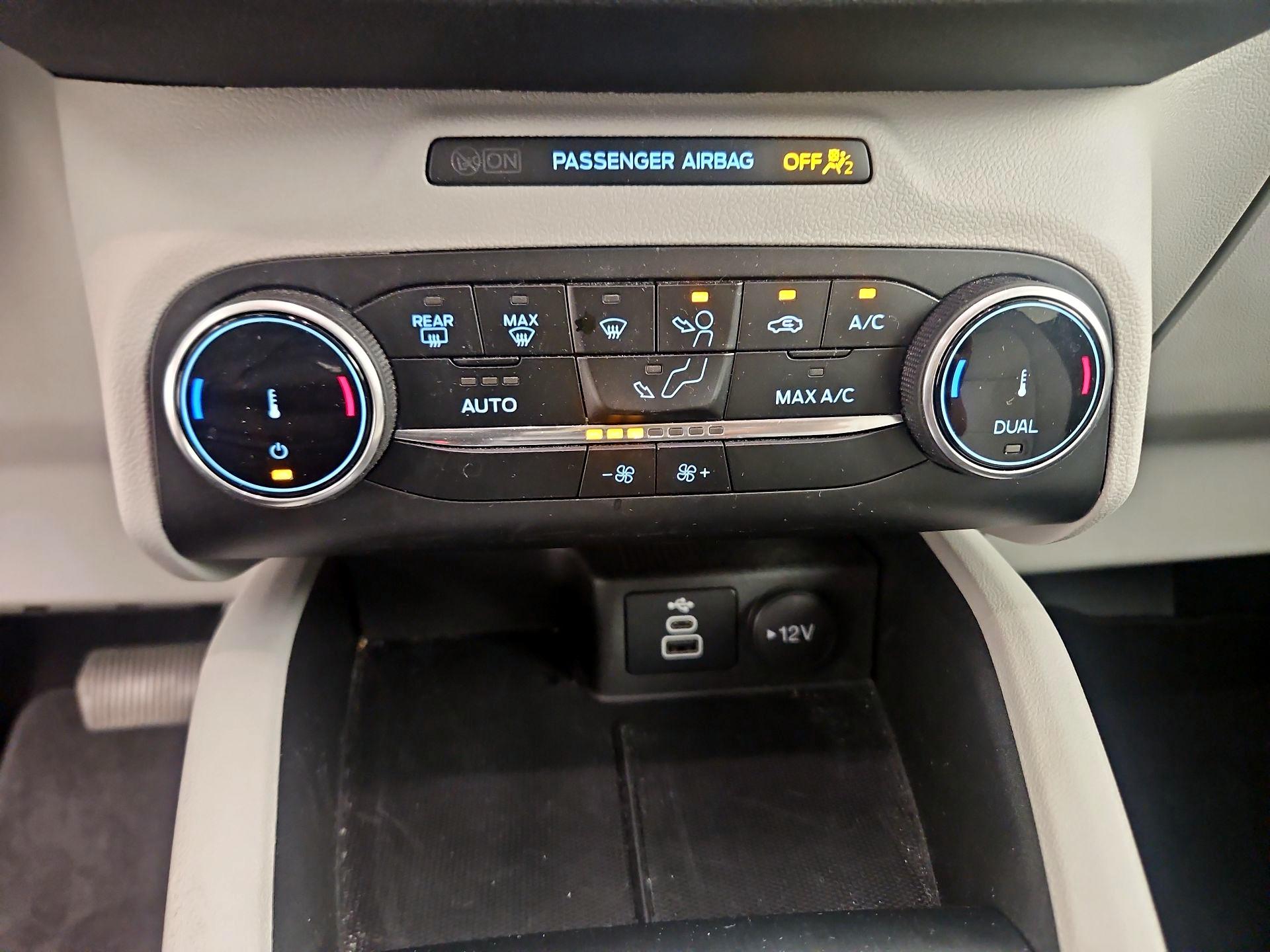Thumbnail: 2024 Ford Escape - 14