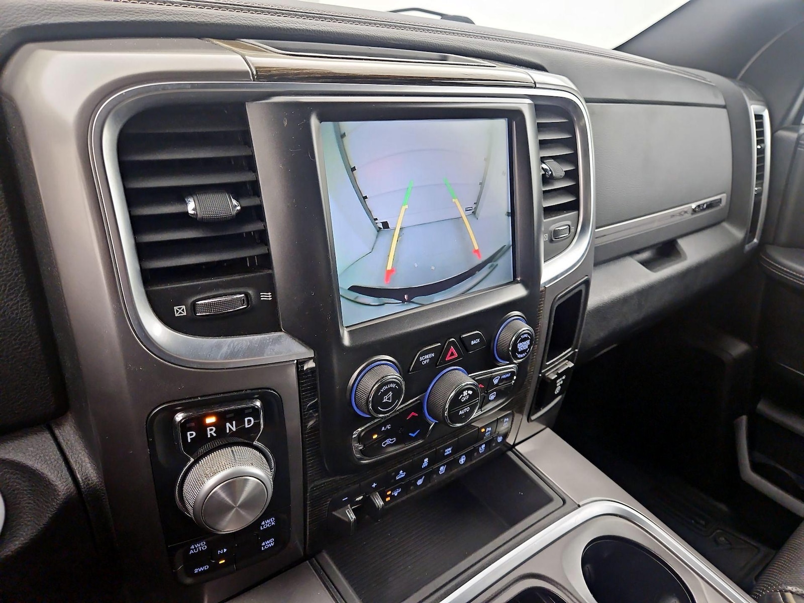 2016 RAM Ram 1500 Pickup Laramie Limited - Photo 16