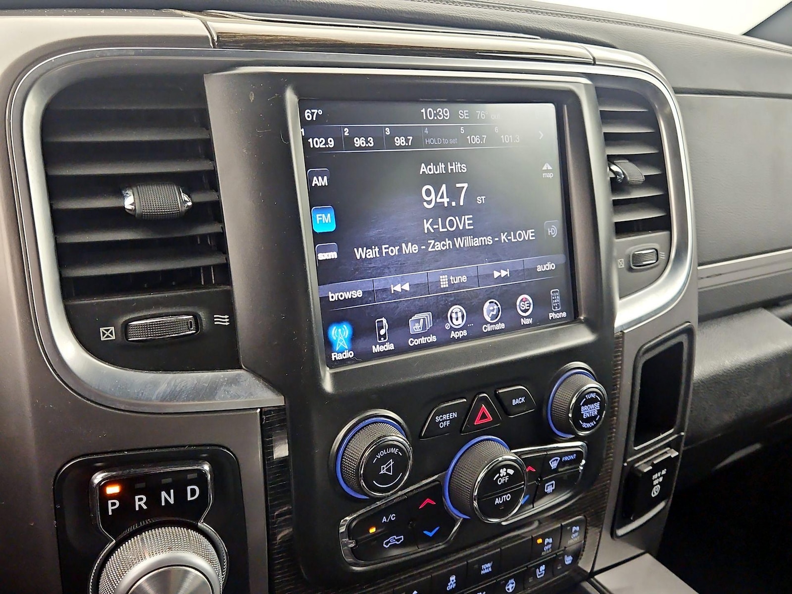 2016 RAM Ram 1500 Pickup Laramie Limited - Photo 17