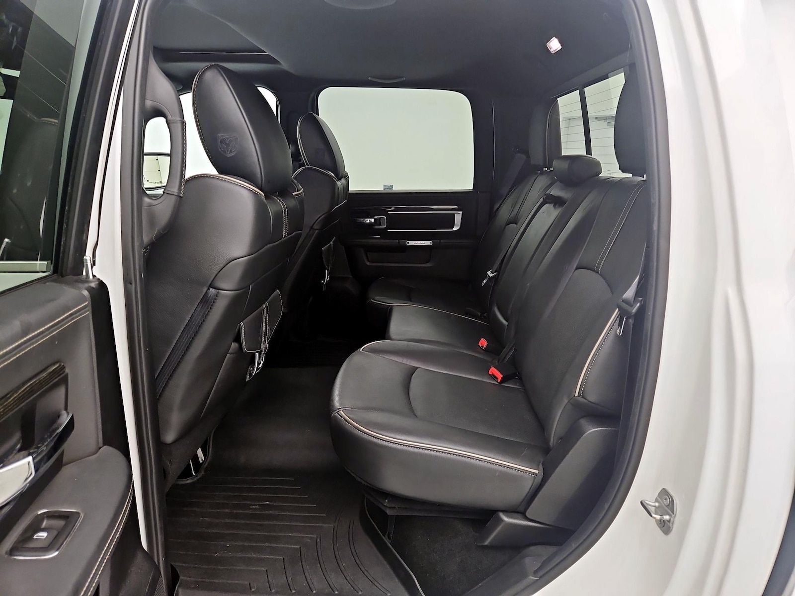 2016 RAM Ram 1500 Pickup Laramie Limited - Photo 21