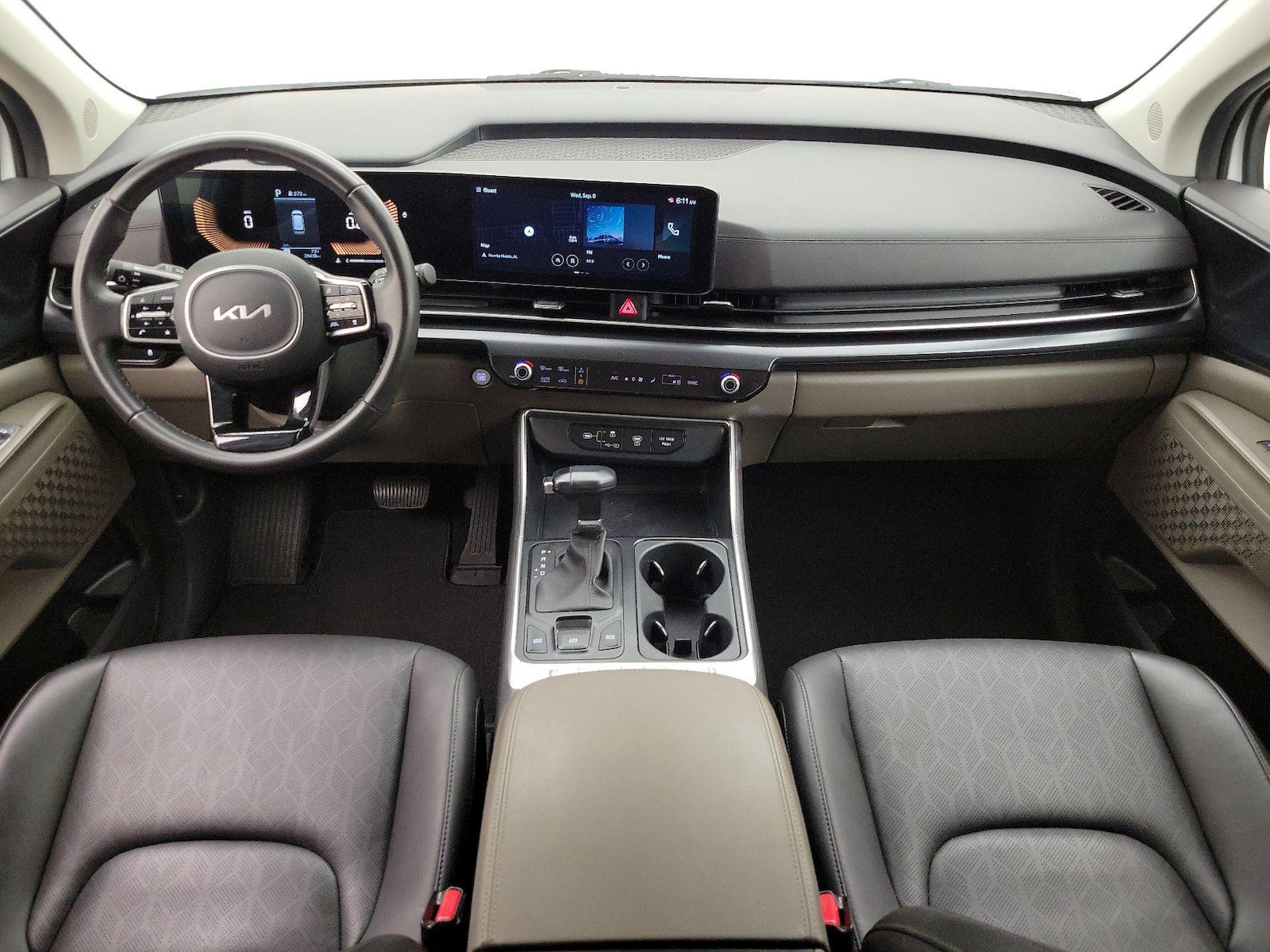 2025 Kia Carnival LXS - Photo 10