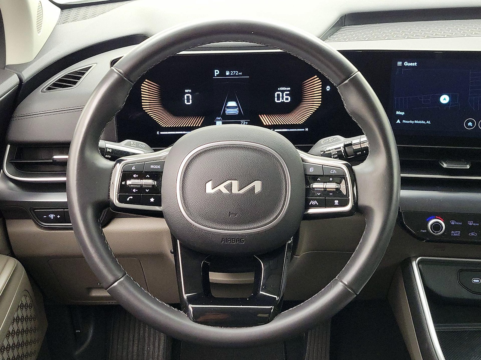 2025 Kia Carnival LXS - Photo 11