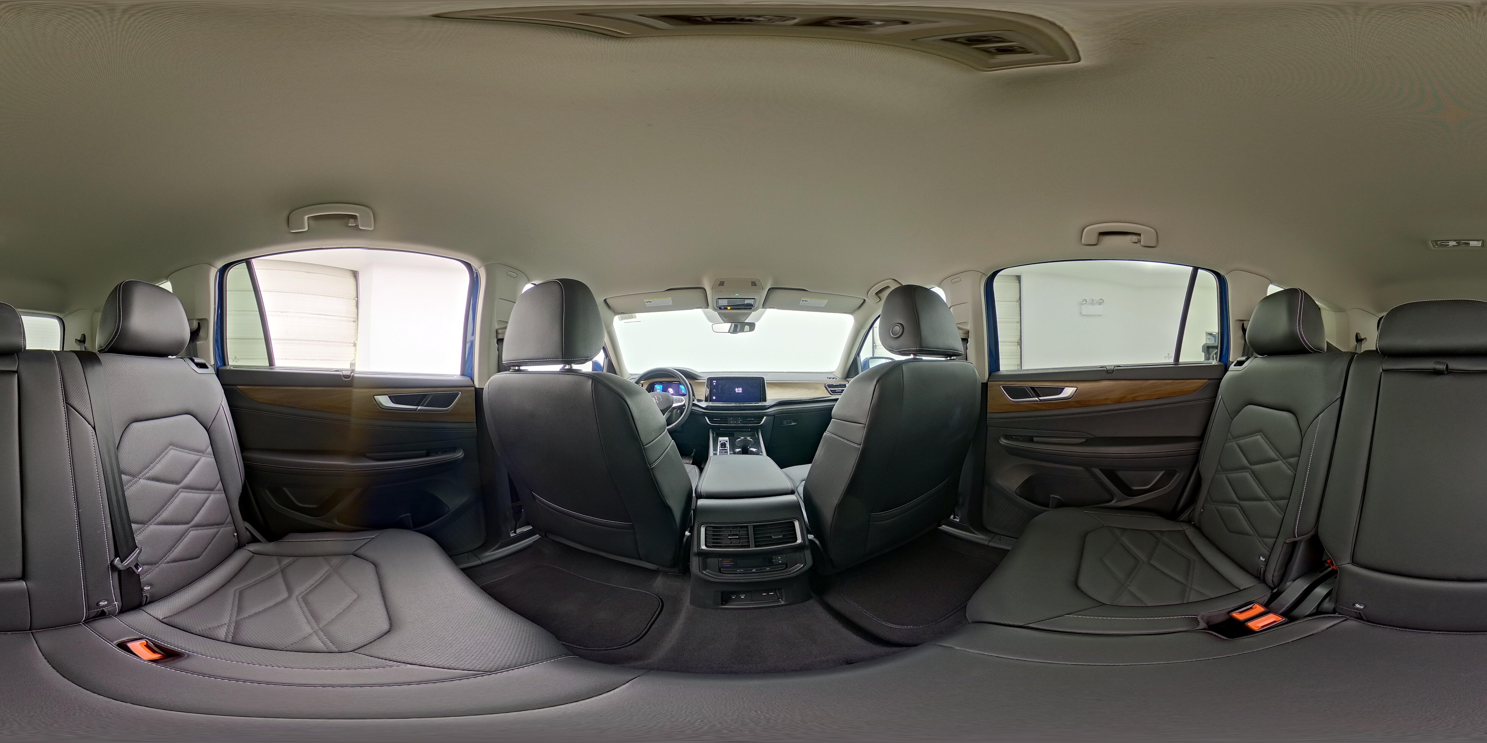 2025 Volkswagen Atlas SE w/Tech - Photo 26