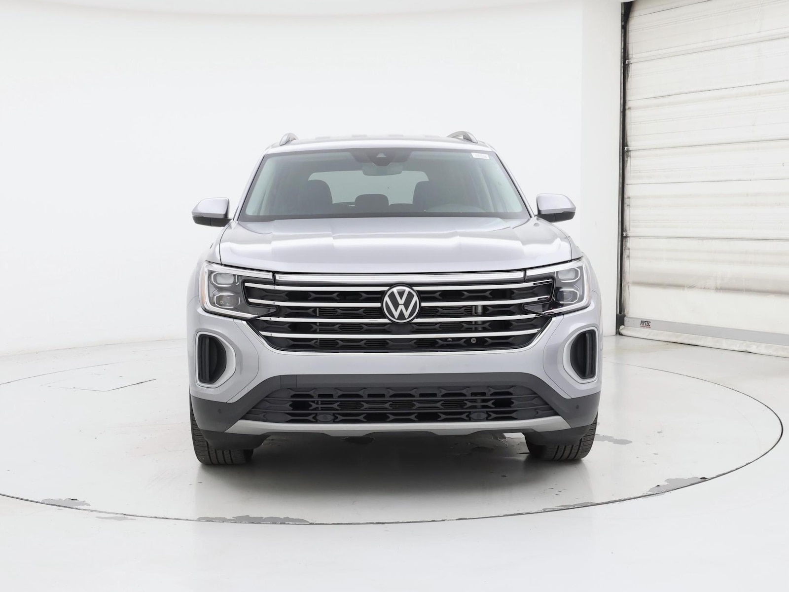 2025 Volkswagen Atlas SE w/Tech - Photo 6
