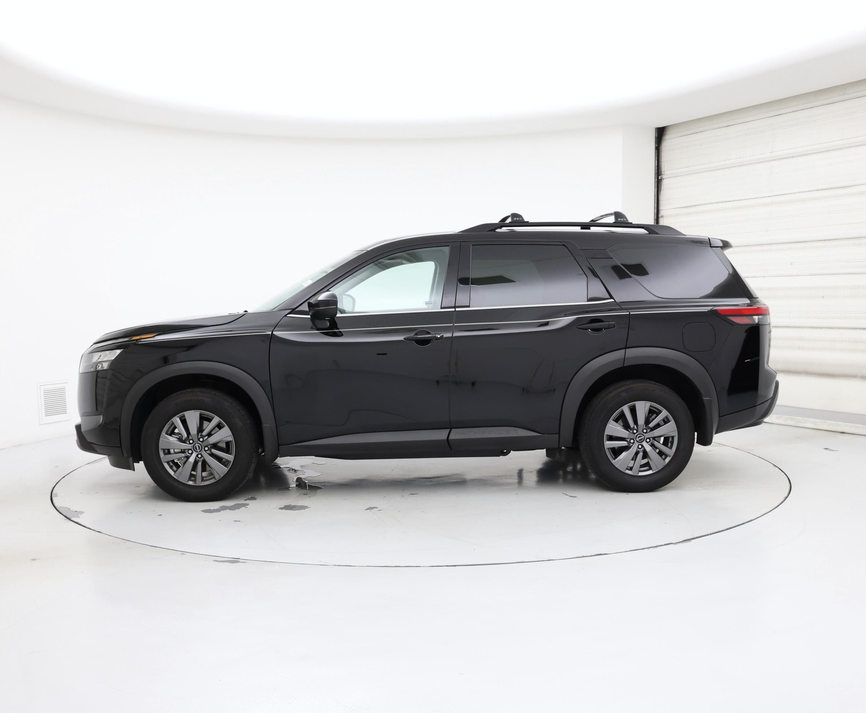 Thumbnail: 2025 Nissan Pathfinder - 3