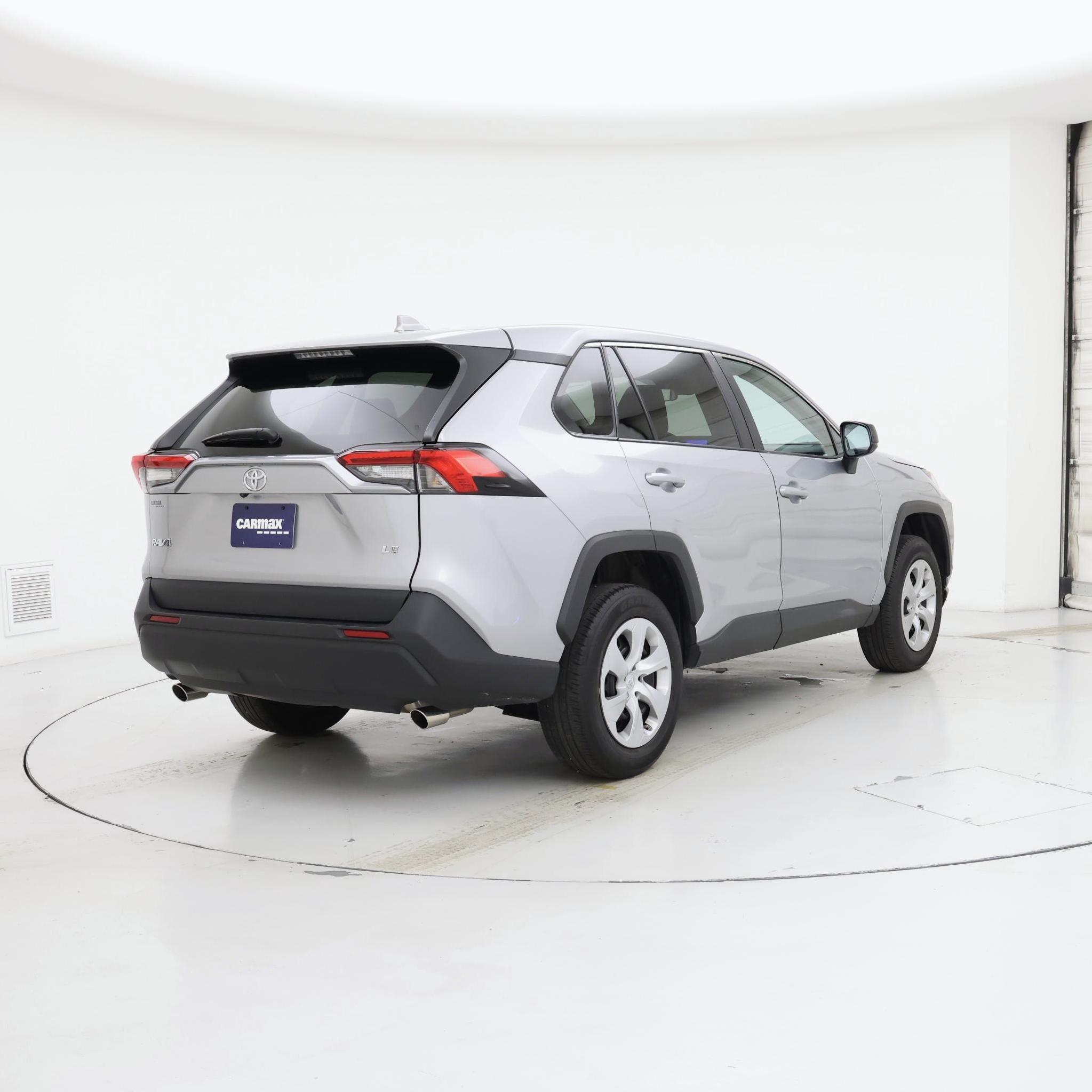 Thumbnail: 2025 Toyota RAV4 - 8
