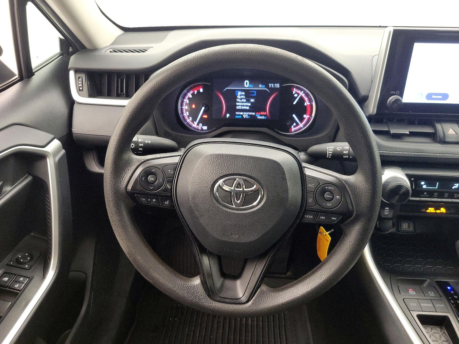 2025 Toyota RAV4 LE - Photo 11