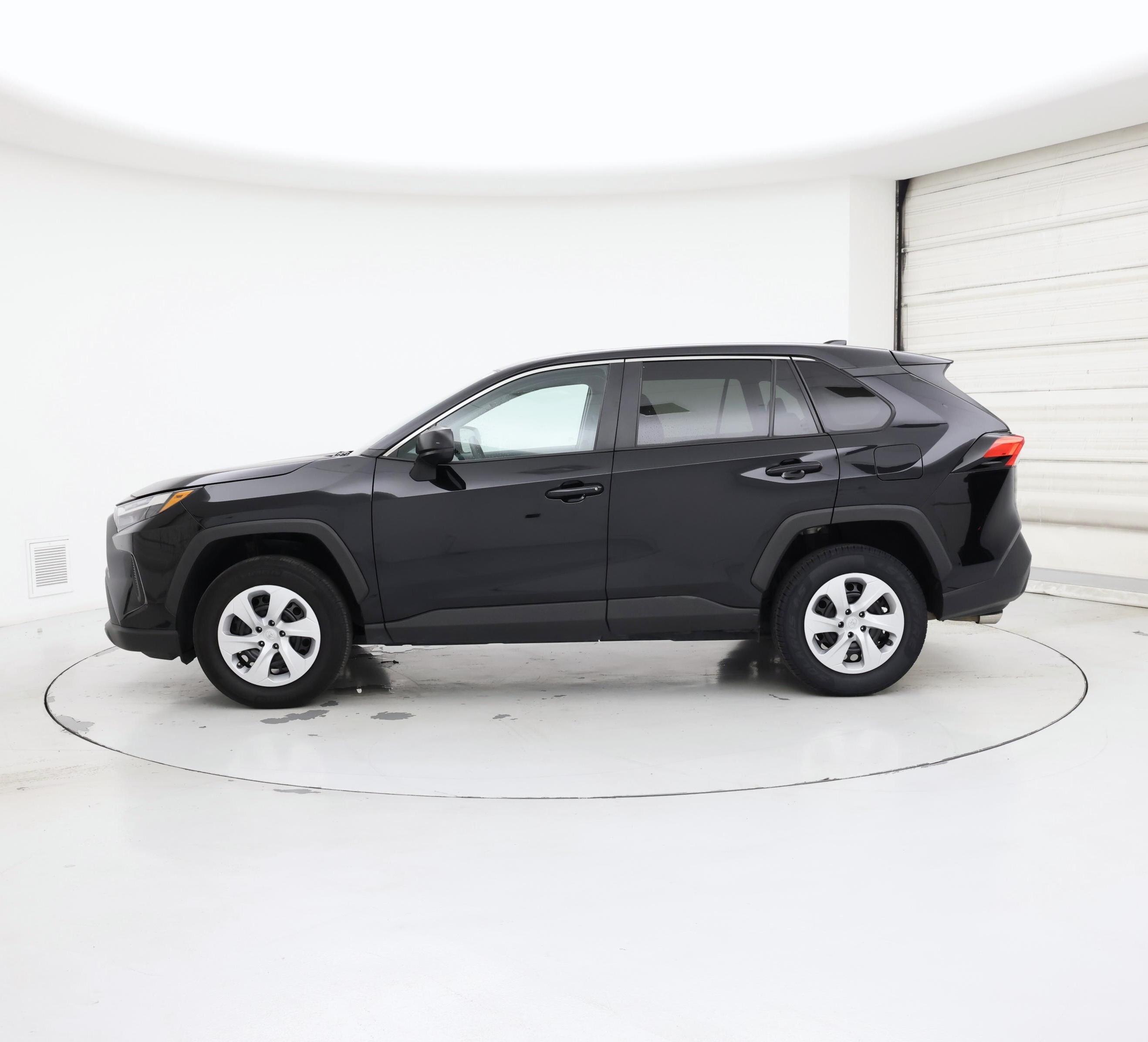 Thumbnail: 2025 Toyota RAV4 - 3