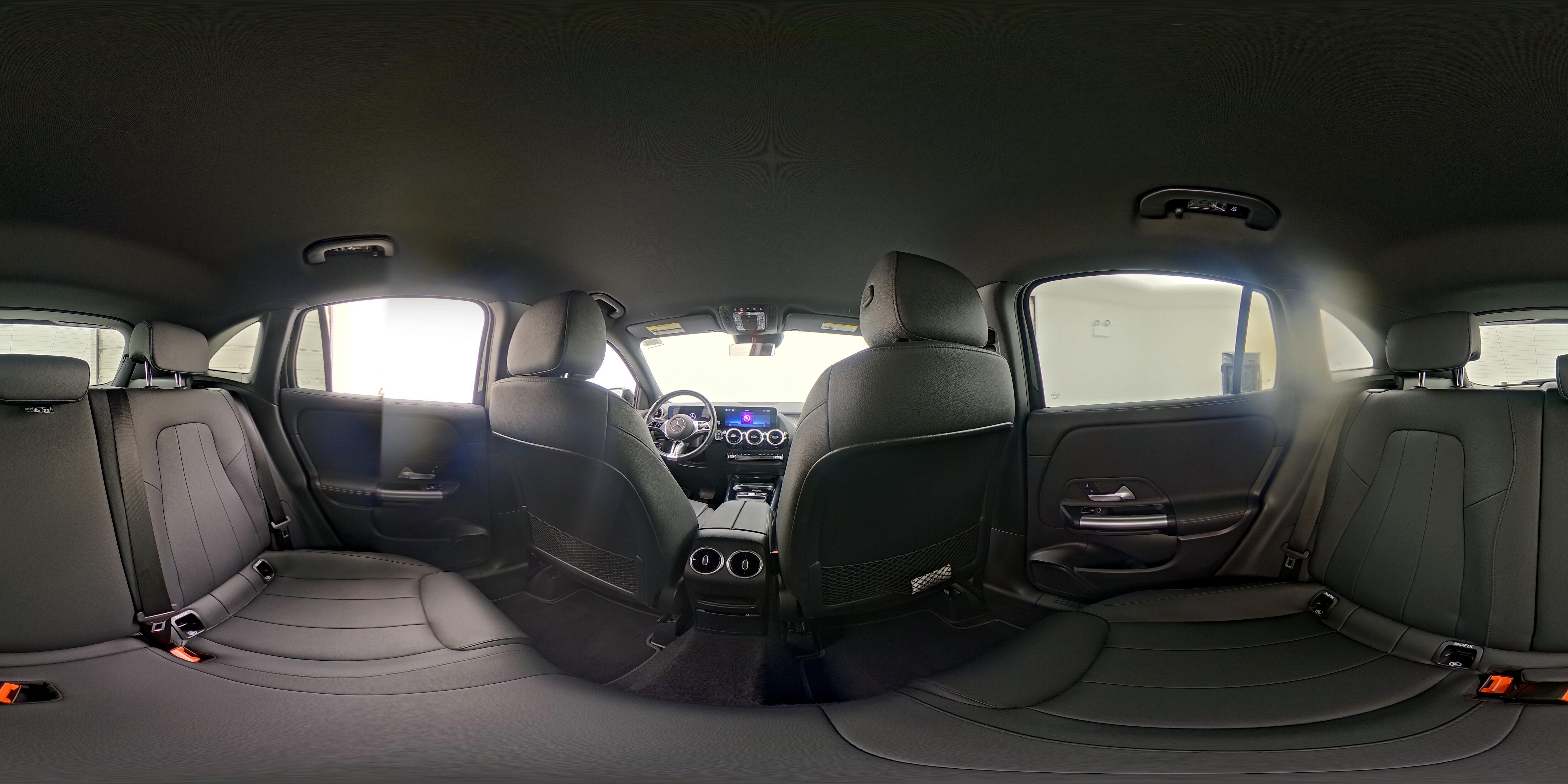 2025 Mercedes-Benz GLA GLA250 - Photo 25