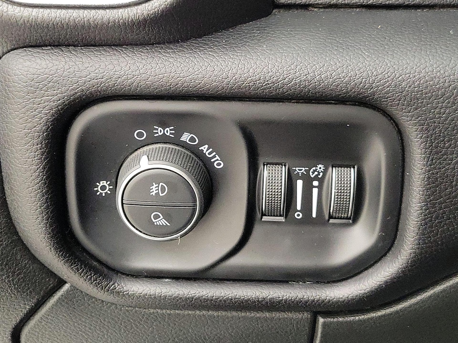2024 RAM Ram 2500 Pickup Laramie - Photo 14