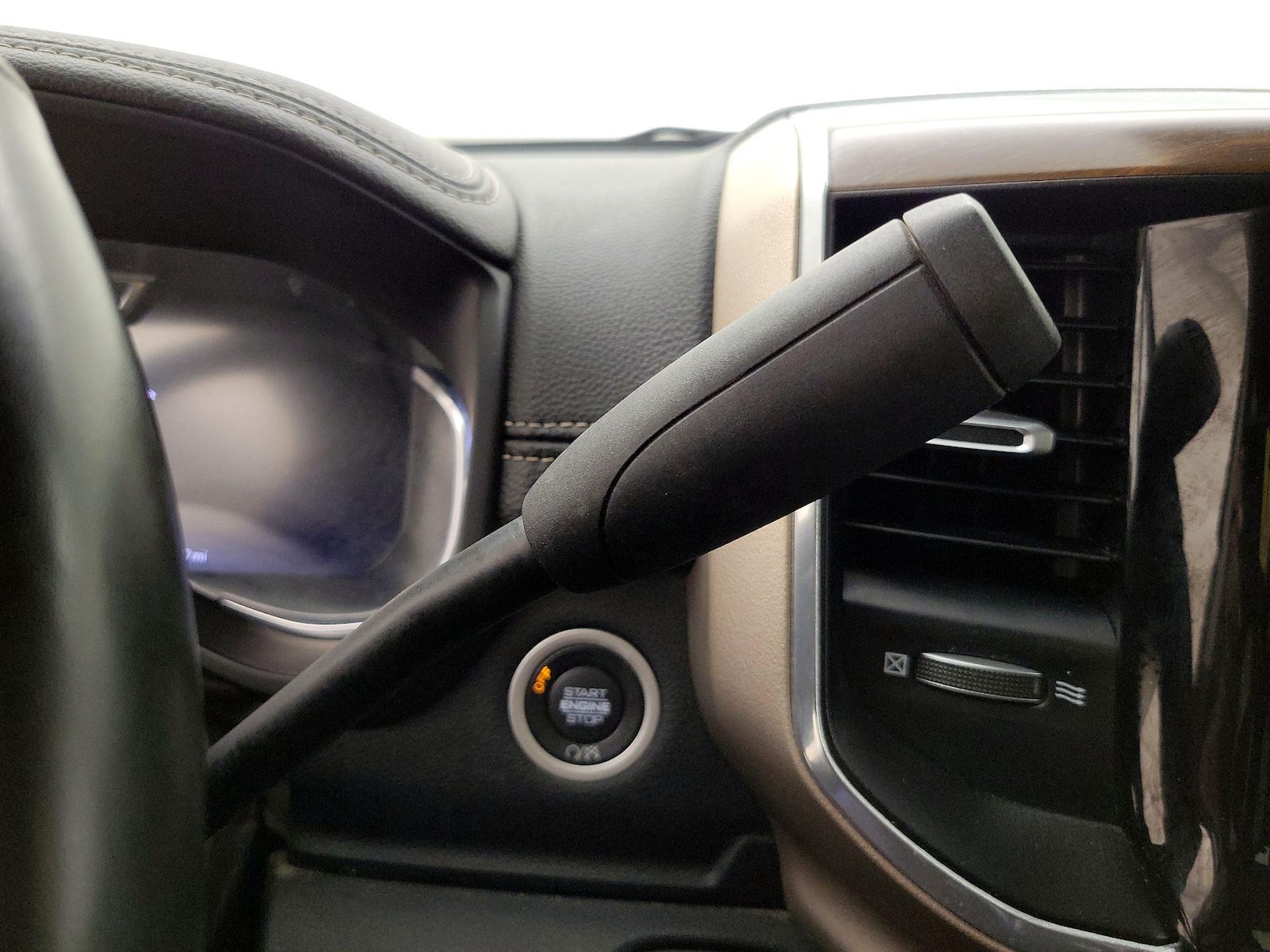 2024 RAM Ram 2500 Pickup Laramie - Photo 18