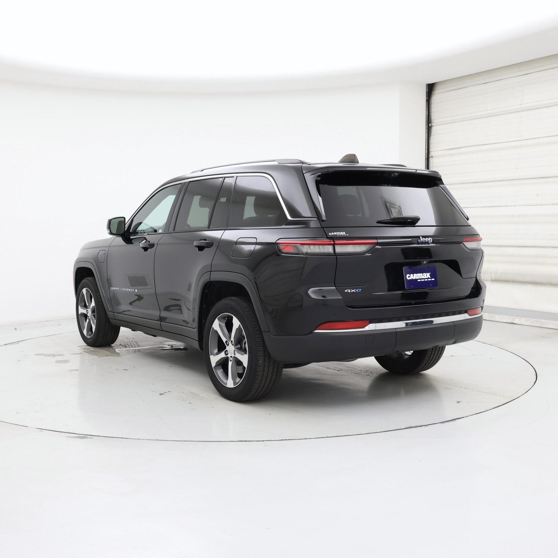 Thumbnail: 2023 Jeep Grand Cherokee - 2