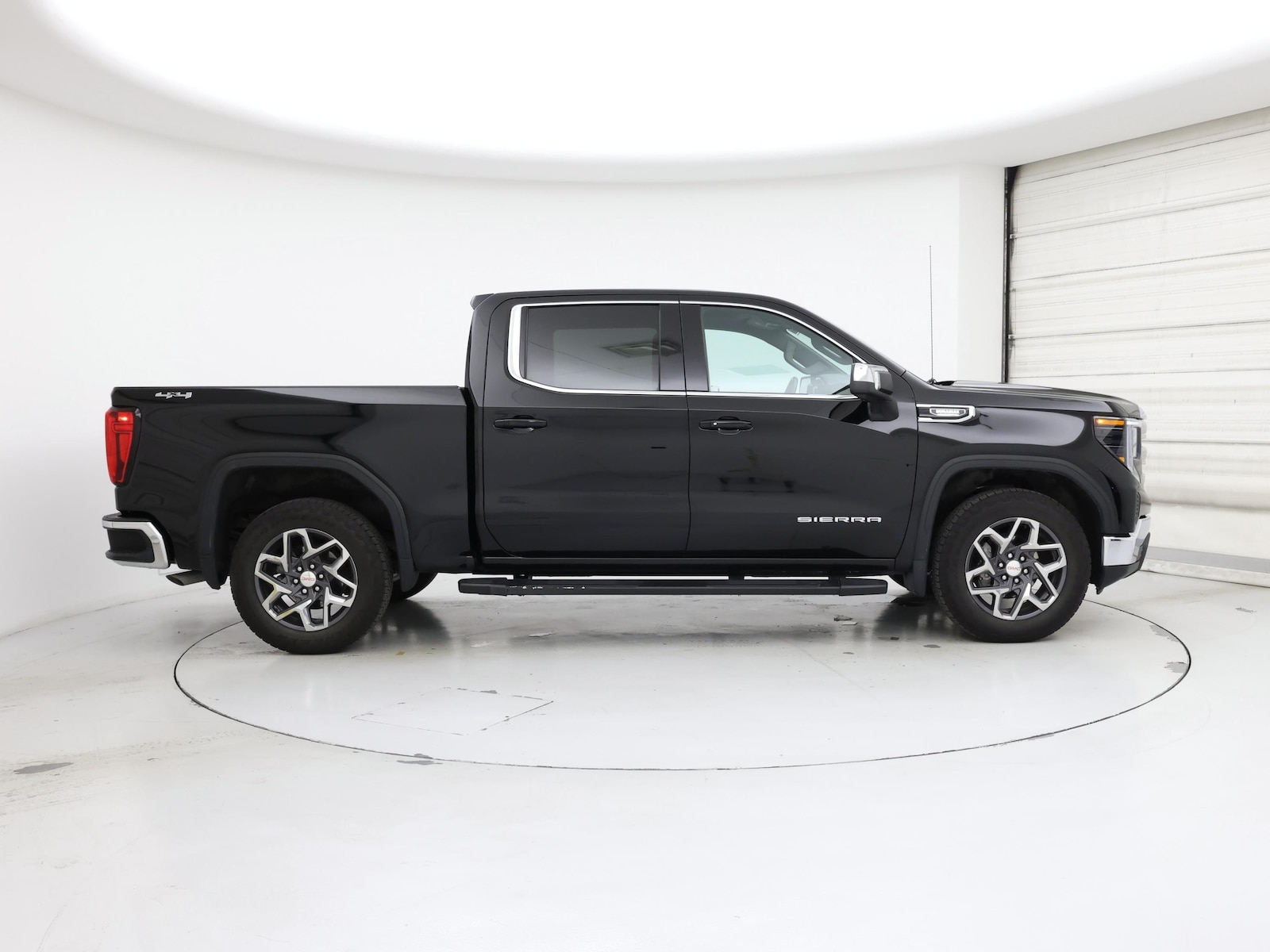 2023 GMC Sierra 1500 SLE - Photo 8