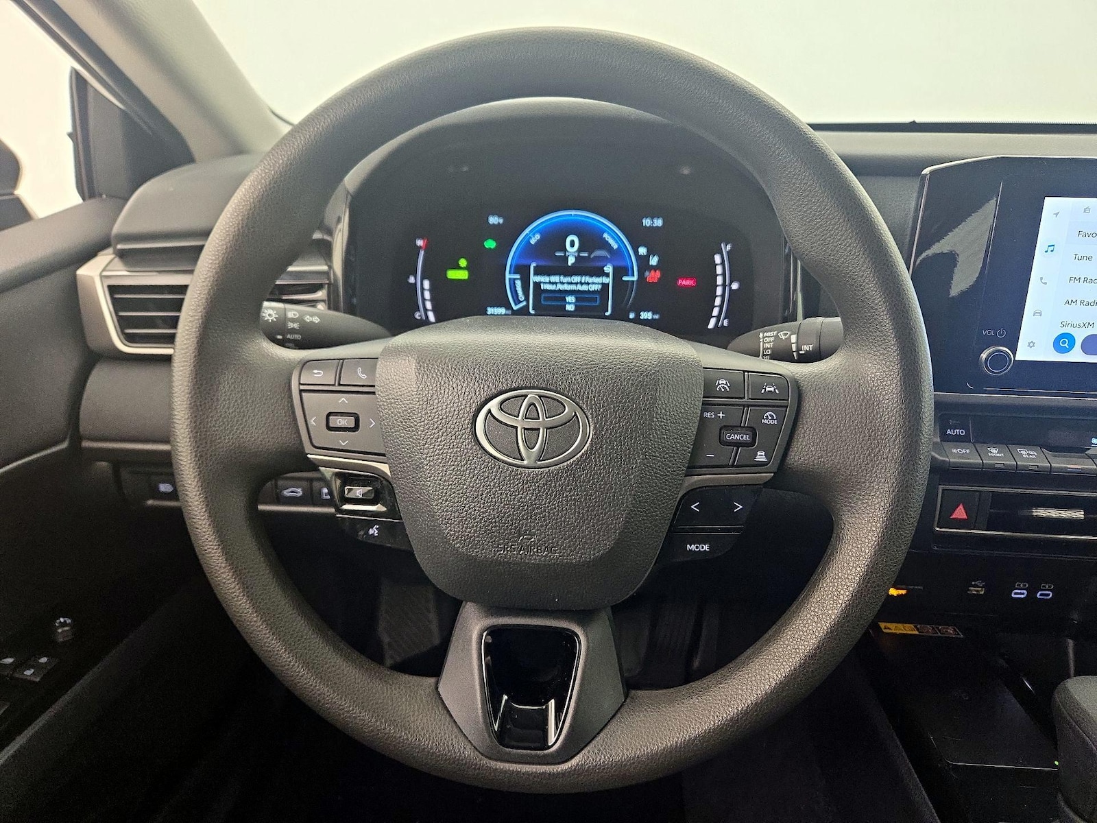 2025 Toyota Camry LE - Photo 11