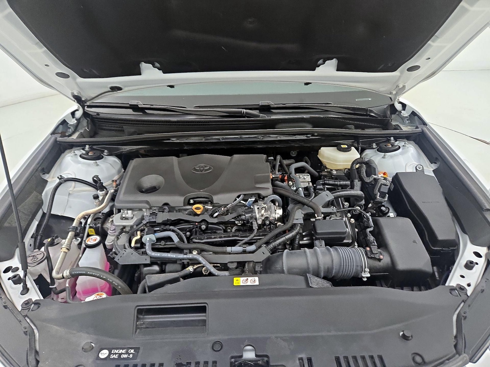 2025 Toyota Camry LE - Photo 22