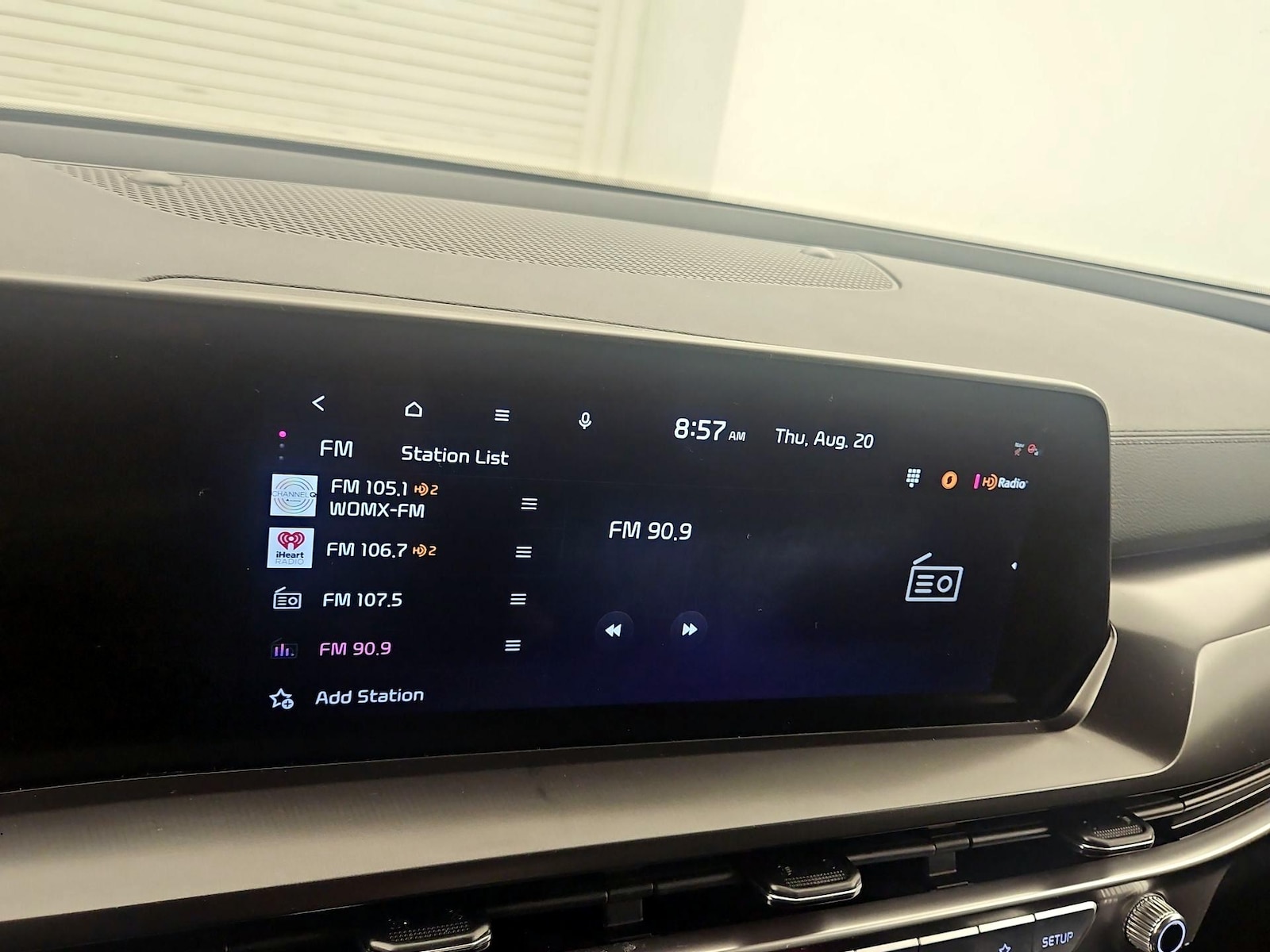 2025 Kia Telluride S - Photo 14