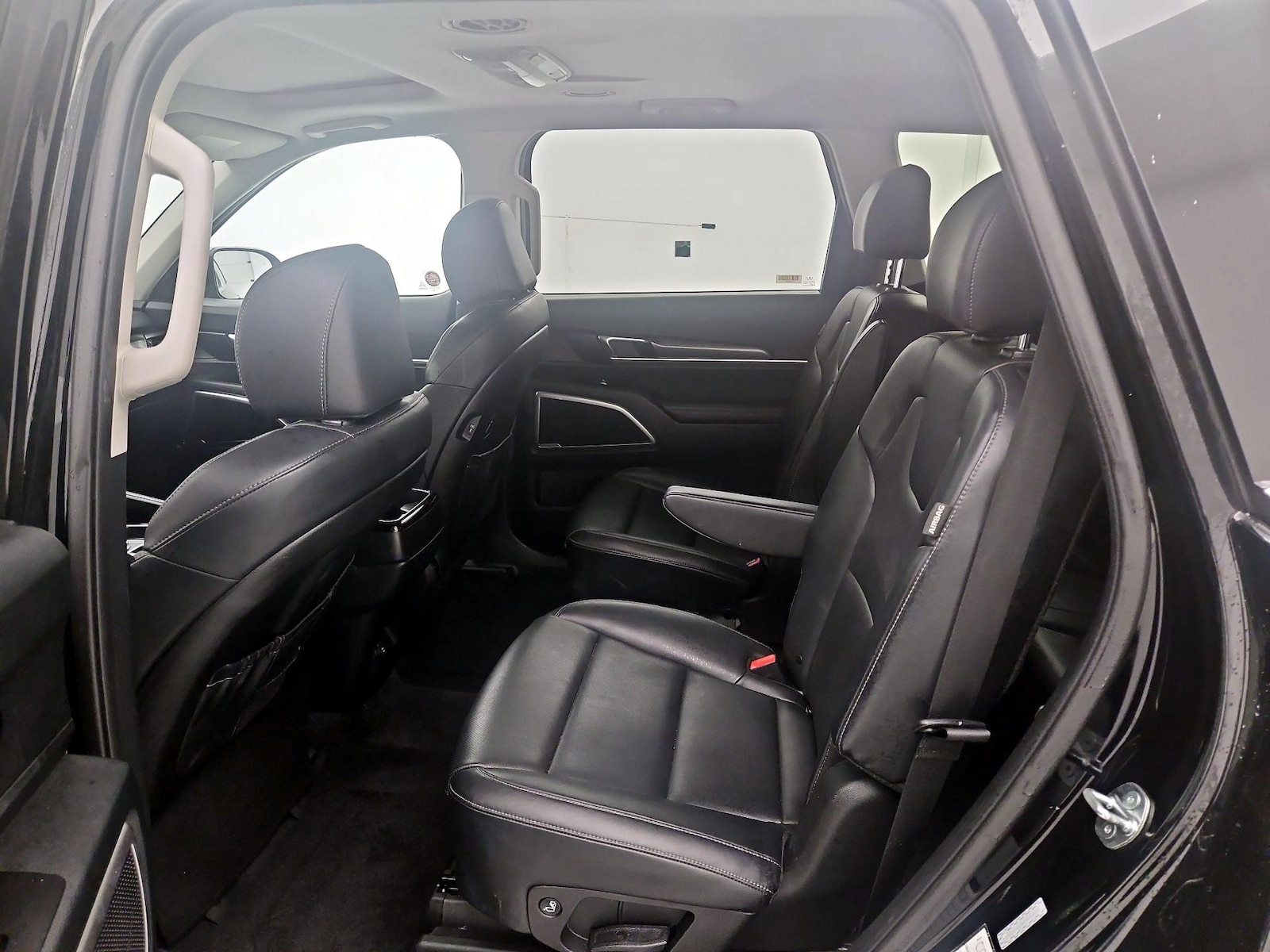 2025 Kia Telluride S - Photo 19