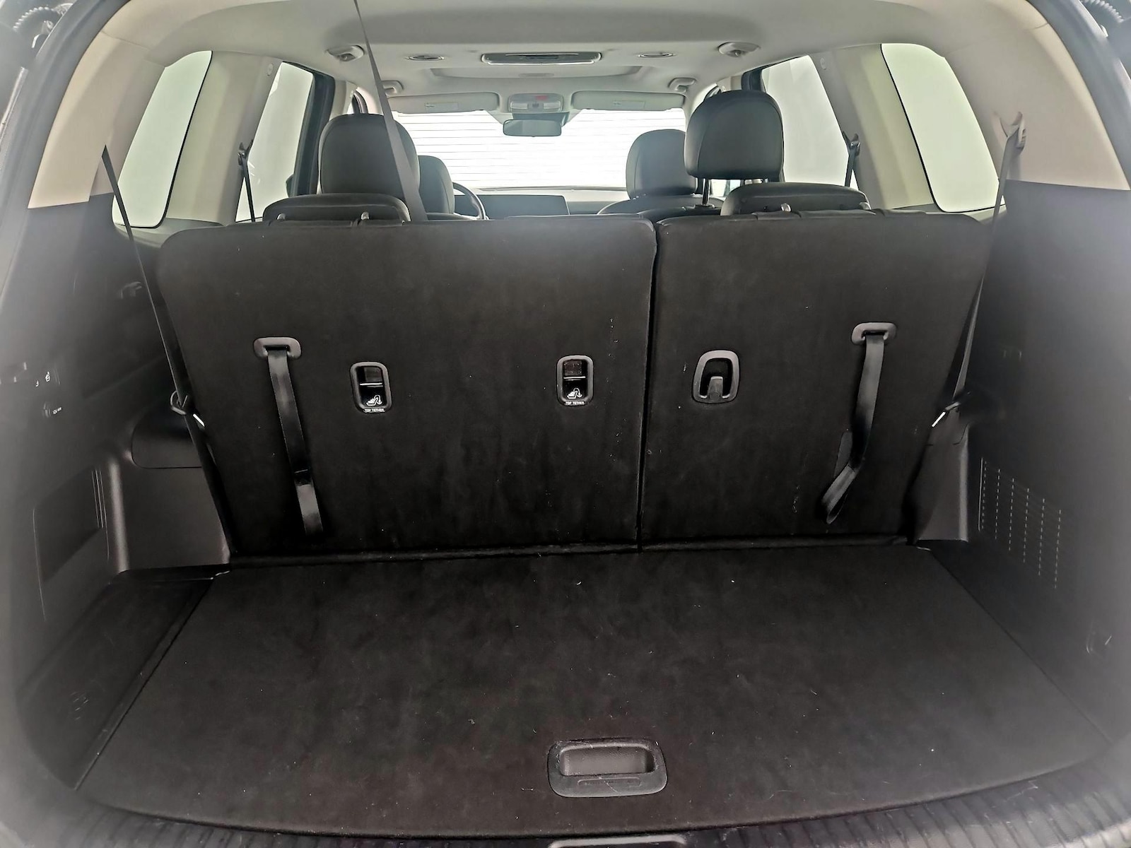 2025 Kia Telluride S - Photo 21