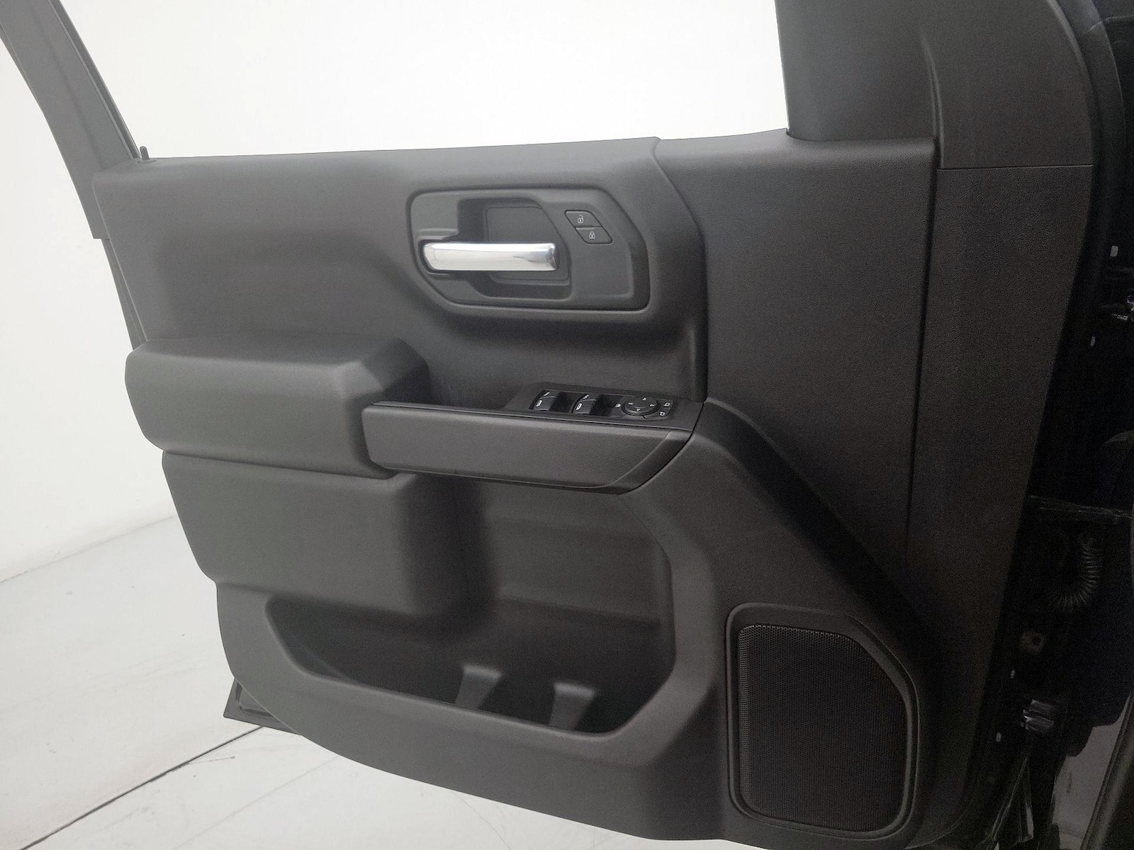 2023 Chevrolet Silverado 1500 Custom - Photo 13