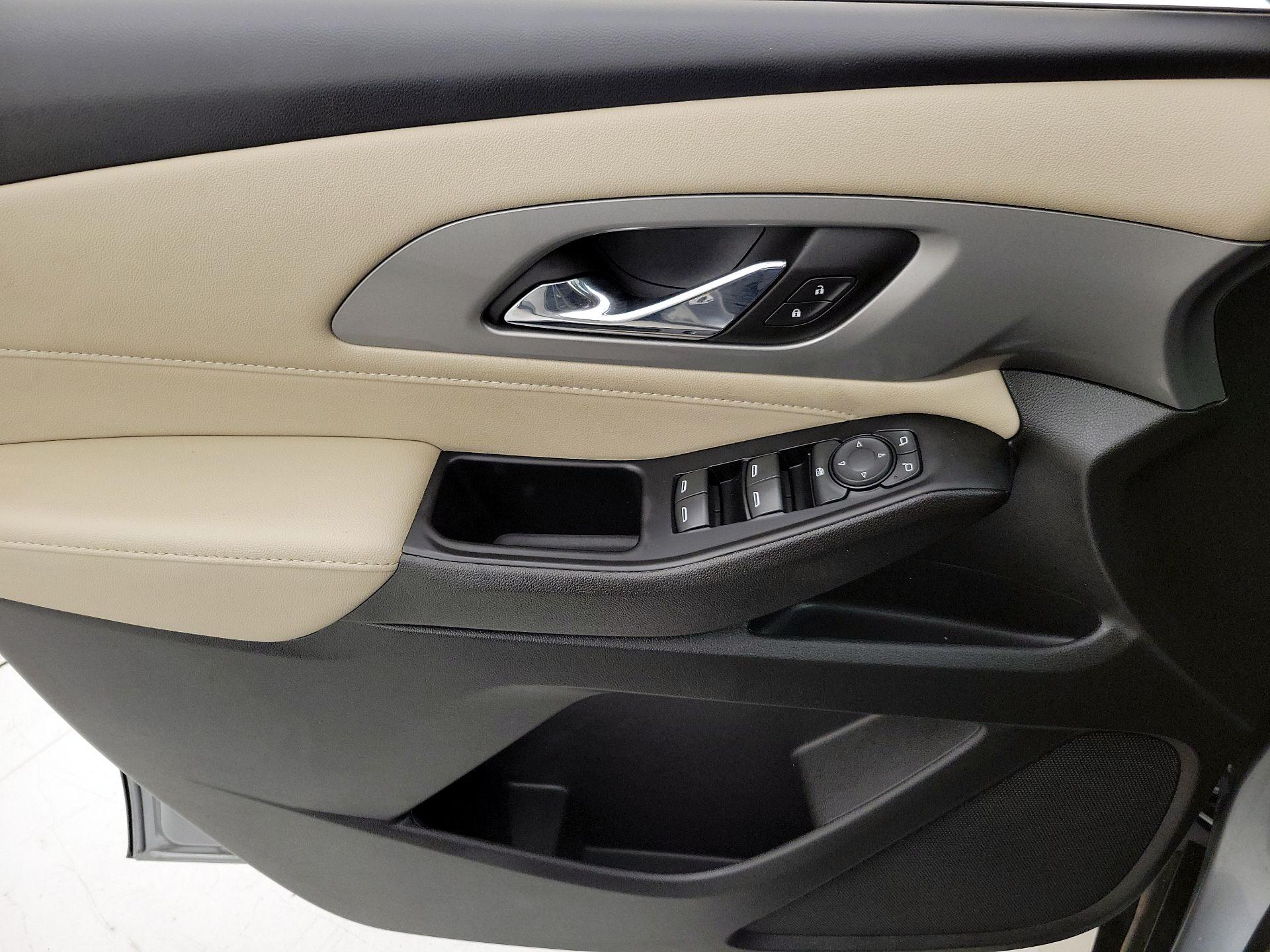 Thumbnail: 2024 Chevrolet Traverse - 12