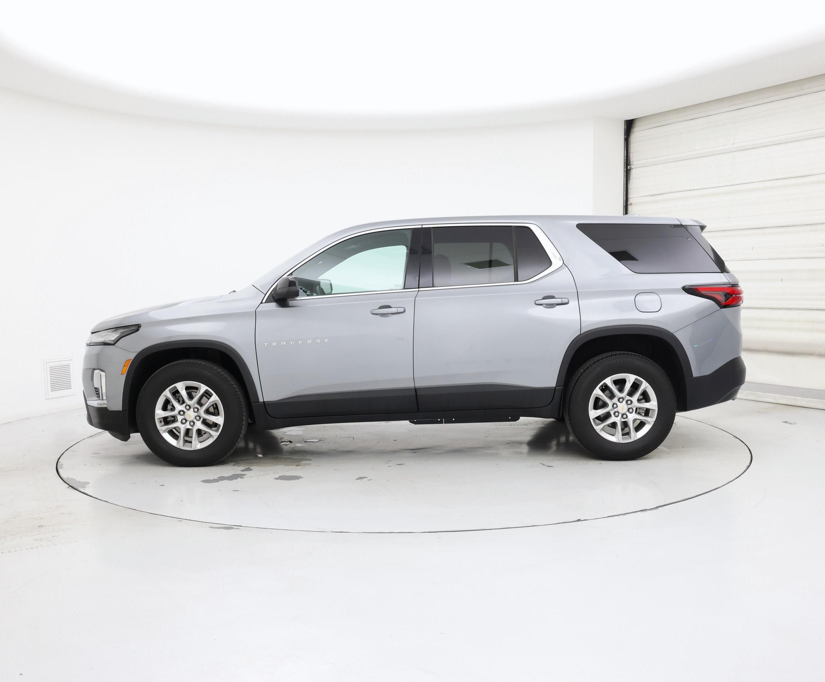 Thumbnail: 2024 Chevrolet Traverse - 3