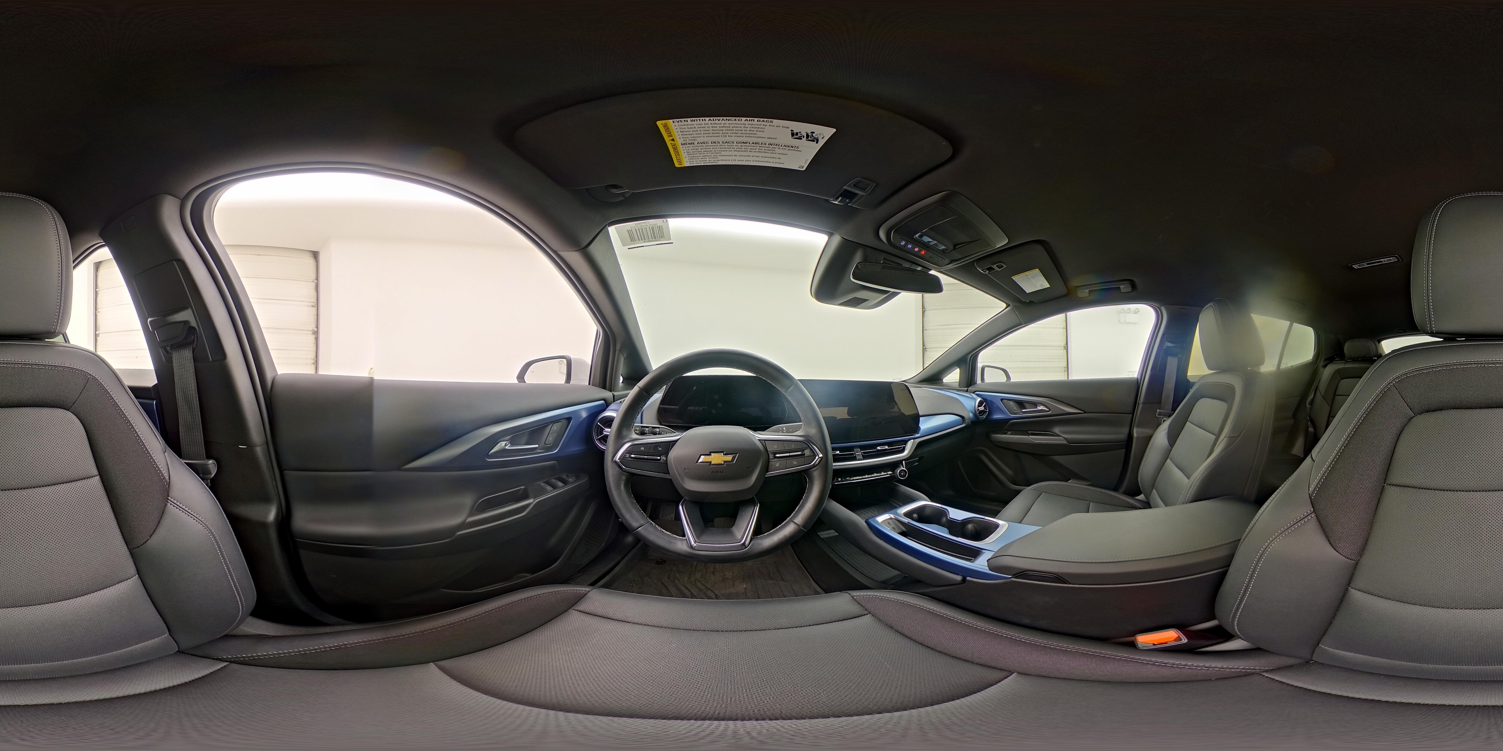 2024 Chevrolet Equinox EV LT - Photo 26