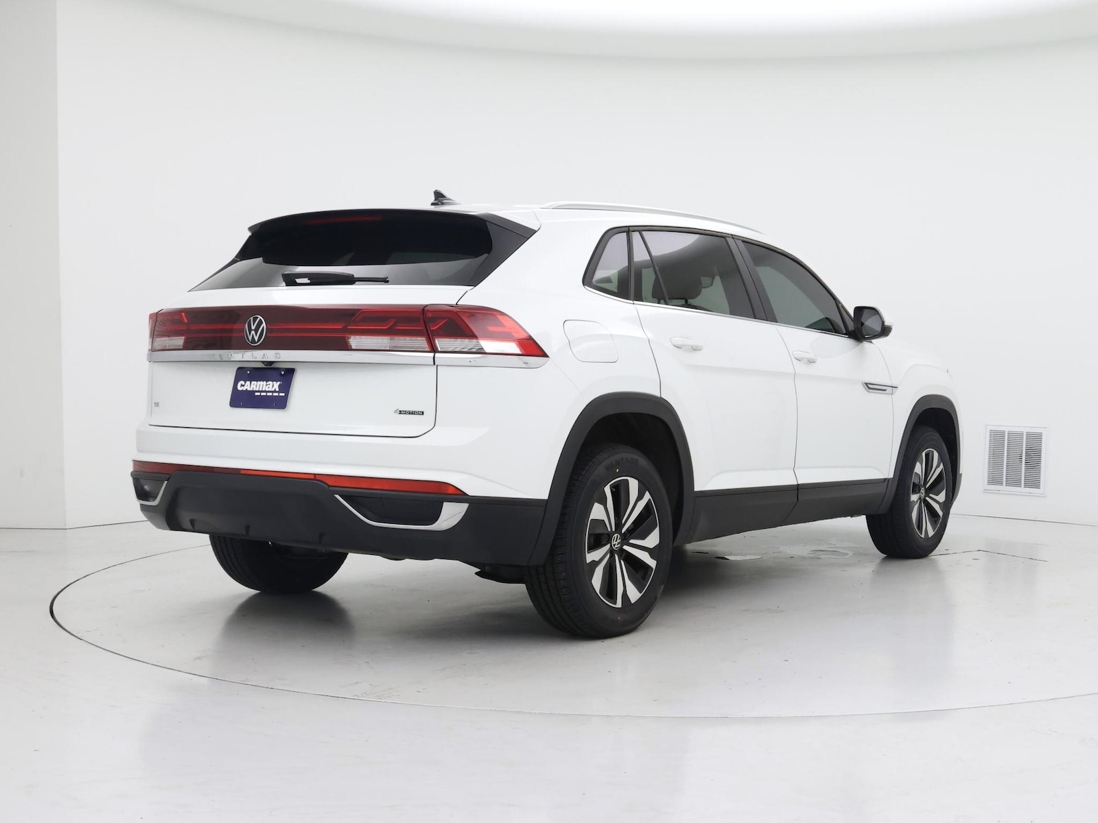 2024 Volkswagen Atlas Cross Sport SE - Photo 9