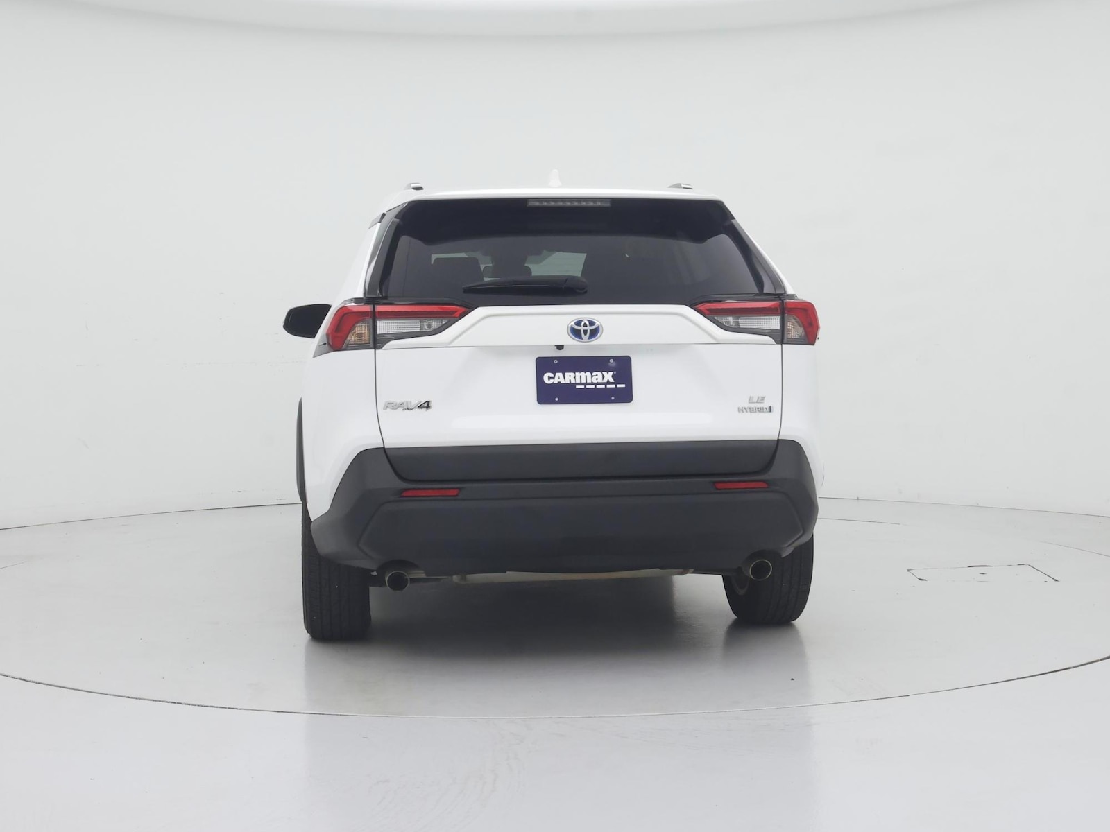 2024 Toyota RAV4 LE - Photo 7
