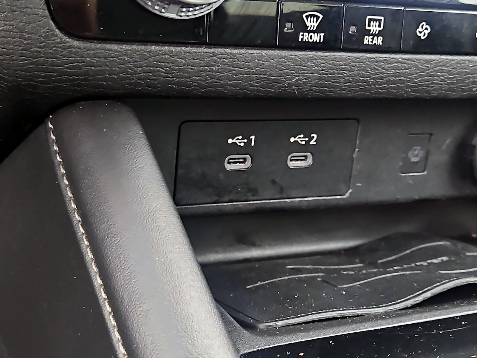 2025 Mitsubishi Outlander SE - Photo 20