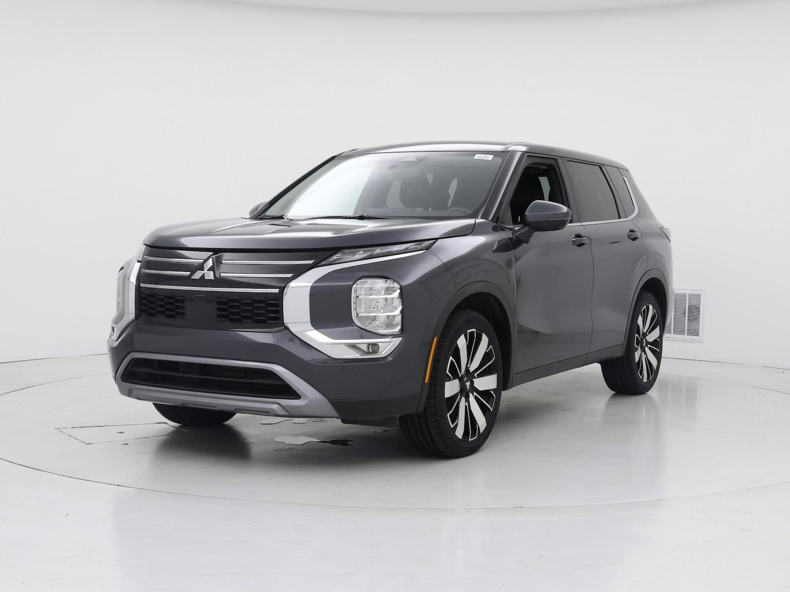 2025 Mitsubishi Outlander SE - Photo 5
