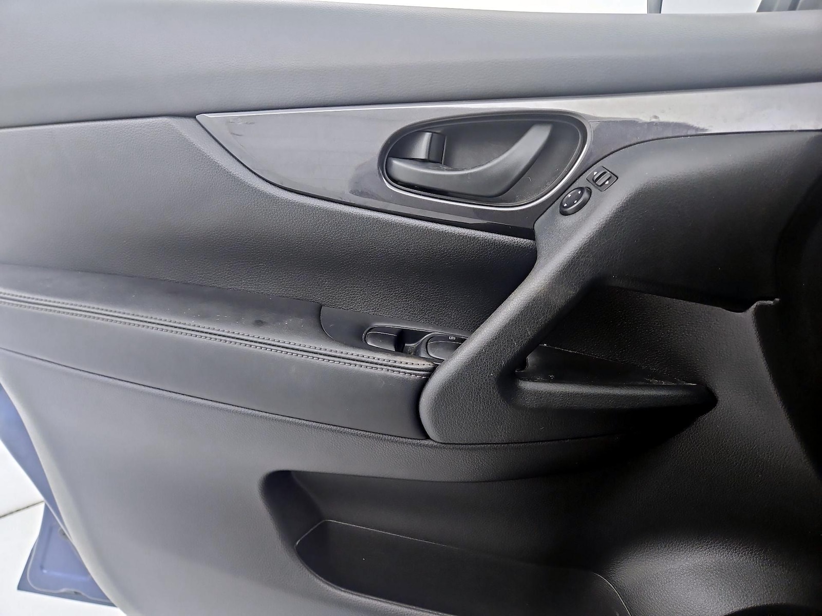 2020 Nissan Rogue S - Photo 13
