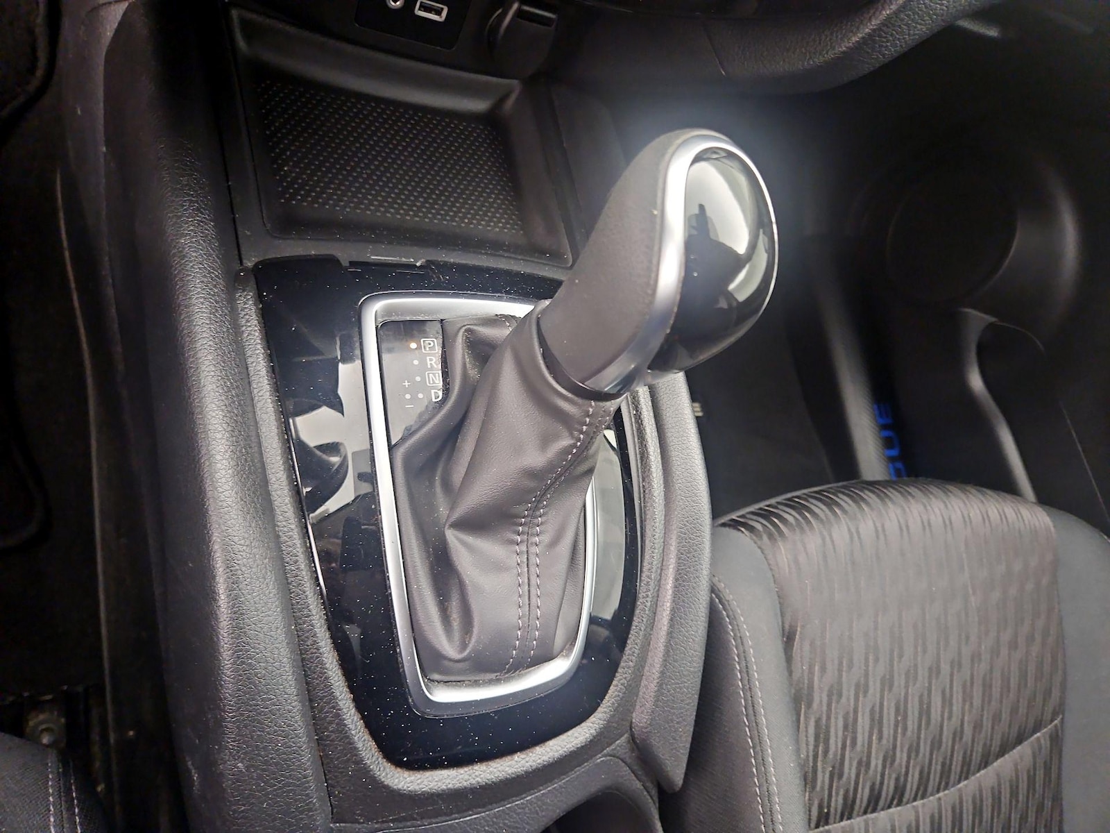 2020 Nissan Rogue S - Photo 18