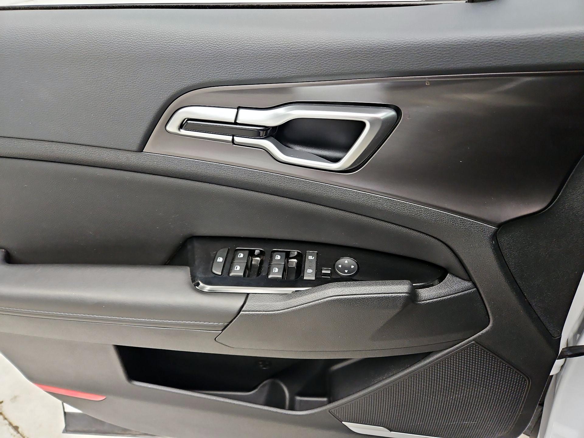 Thumbnail: 2024 Kia Sportage - 12