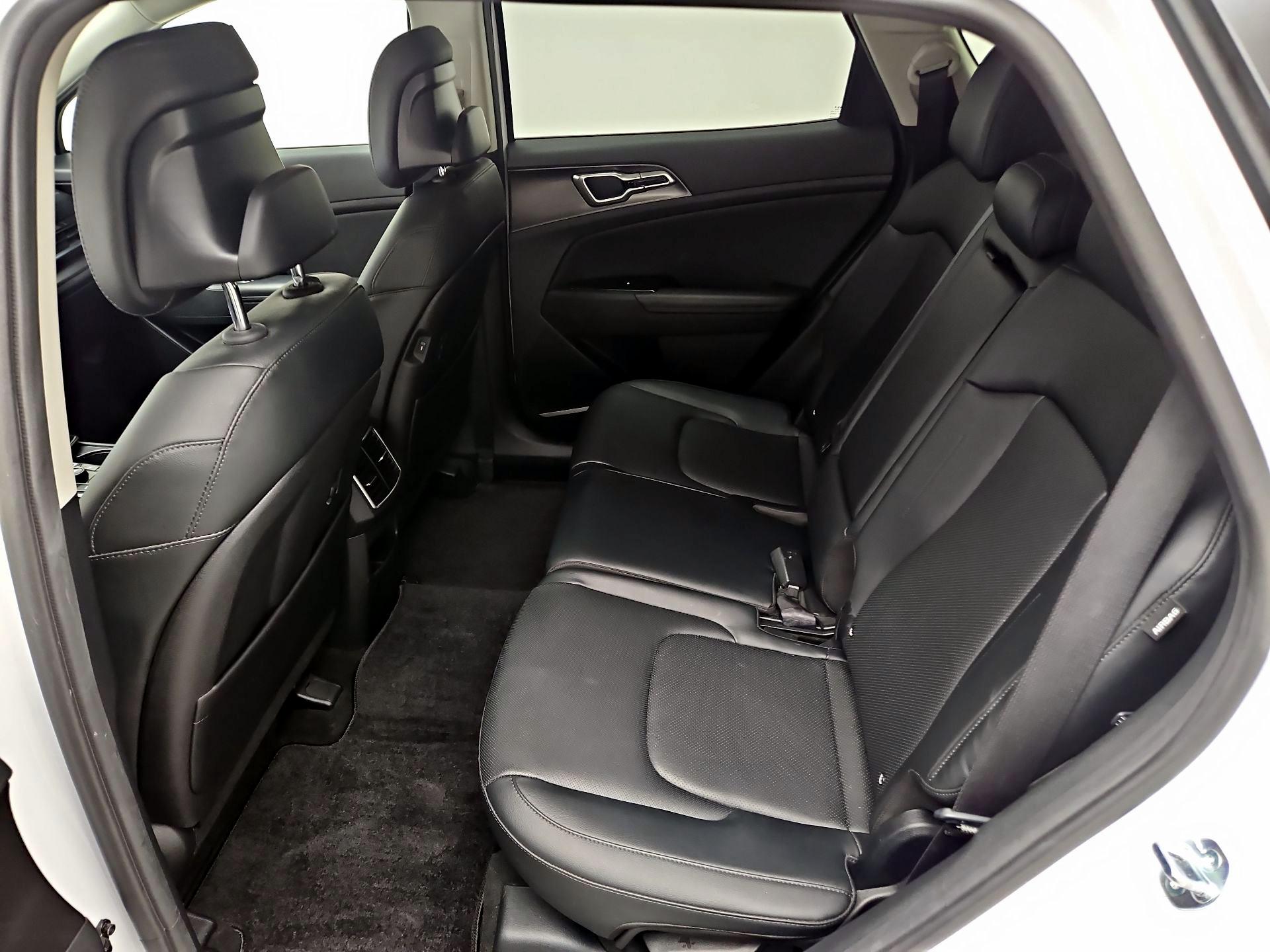 Thumbnail: 2024 Kia Sportage - 20