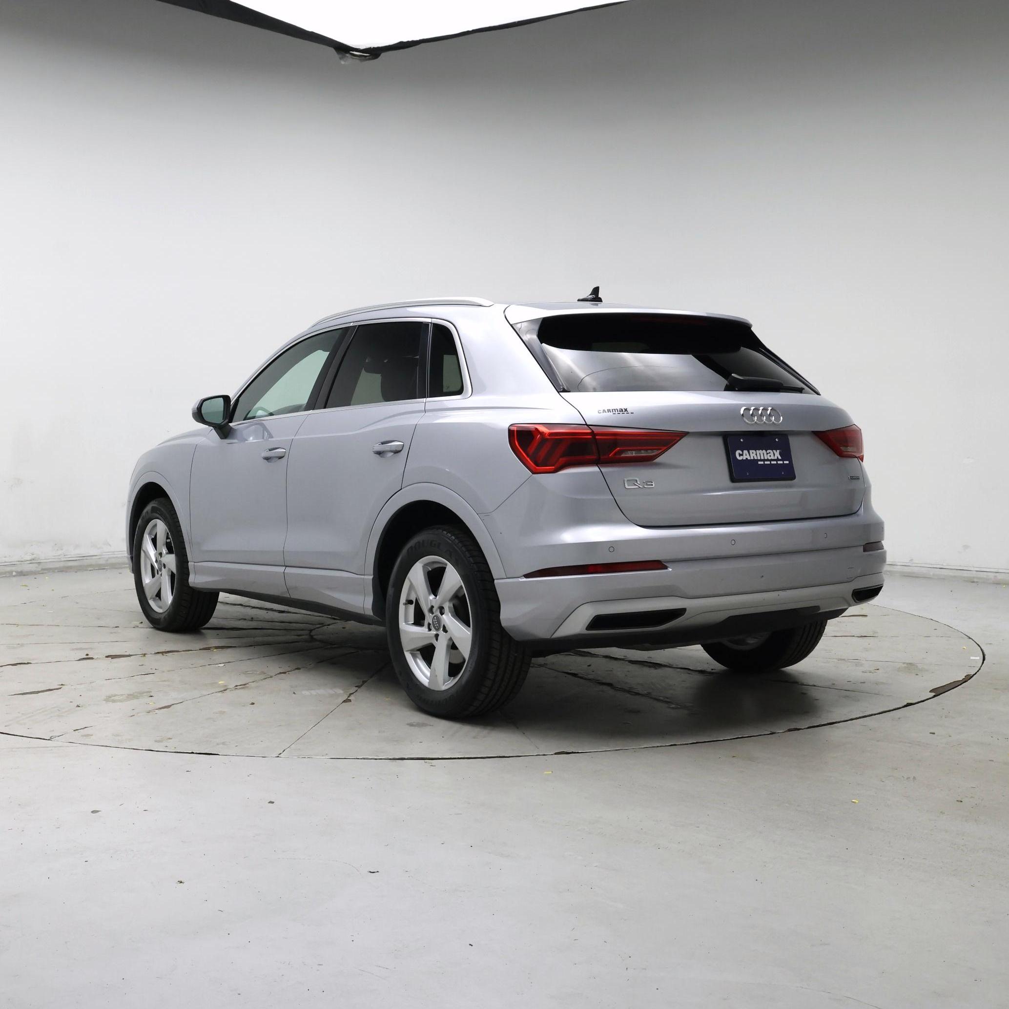 Thumbnail: 2020 Audi Q3 - 2
