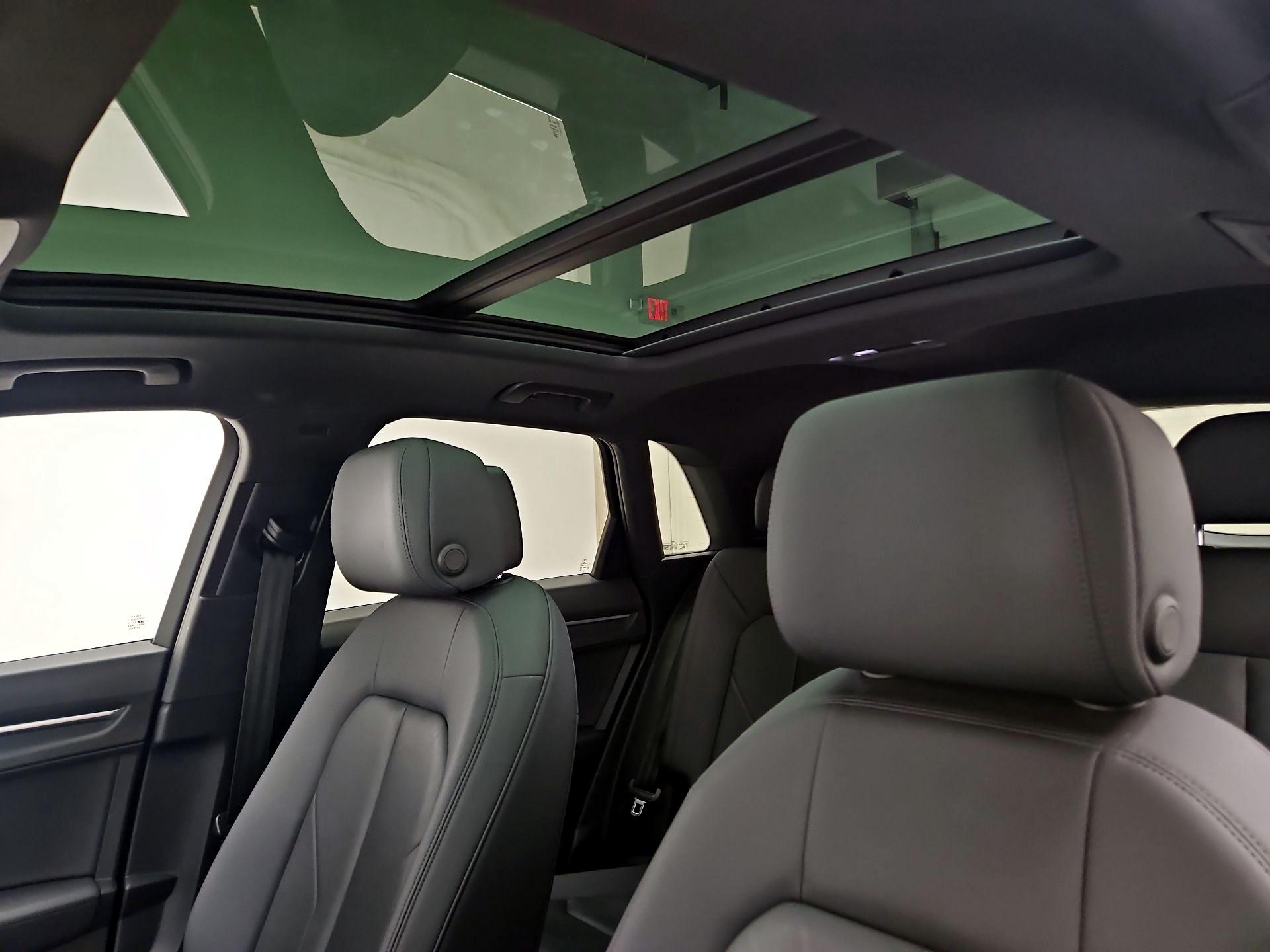 Thumbnail: 2020 Audi Q3 - 19