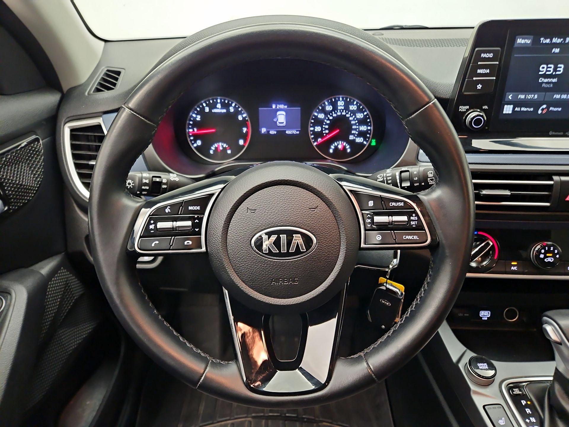 Thumbnail: 2021 Kia Seltos - 10