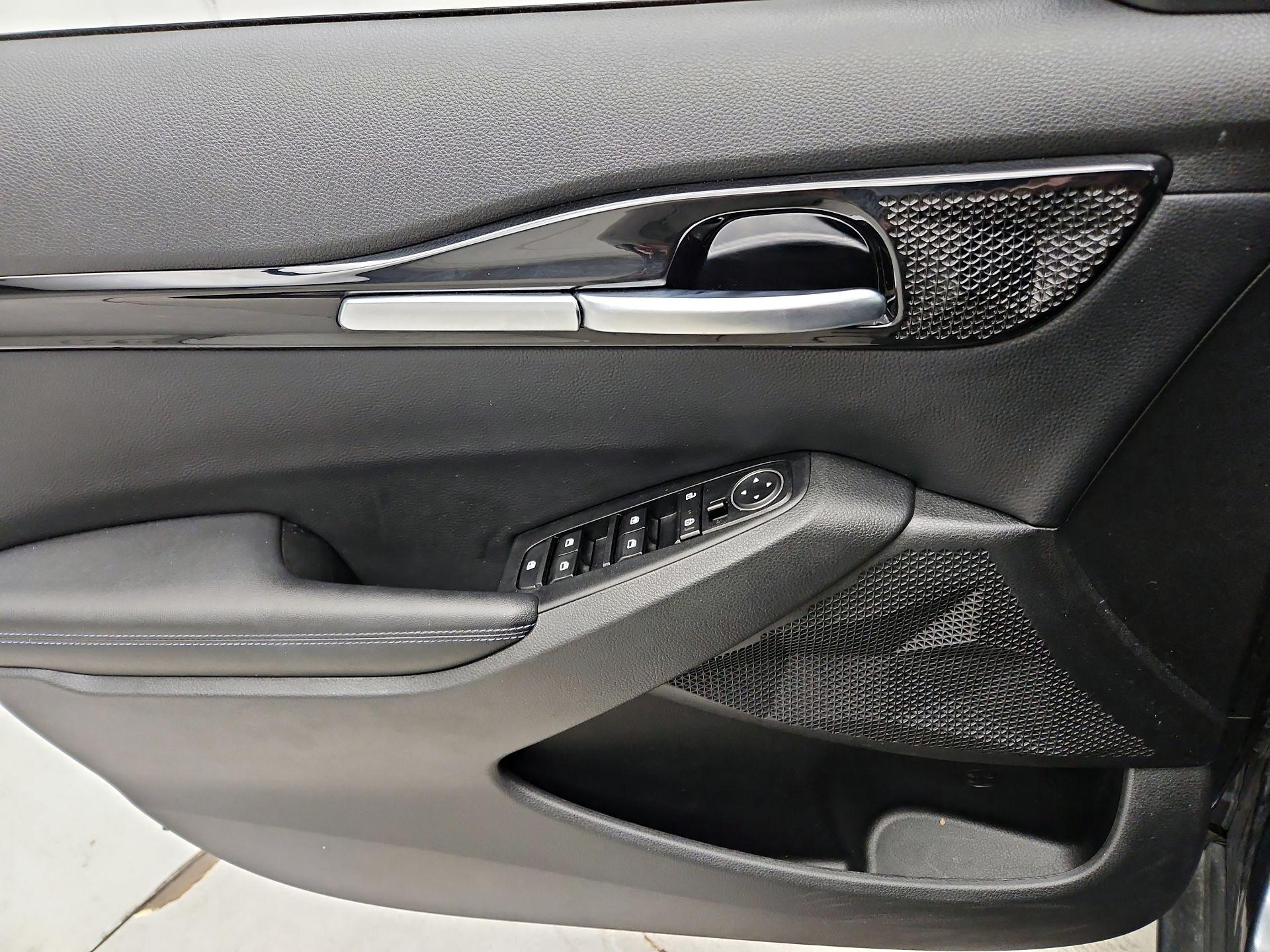 Thumbnail: 2021 Kia Seltos - 12