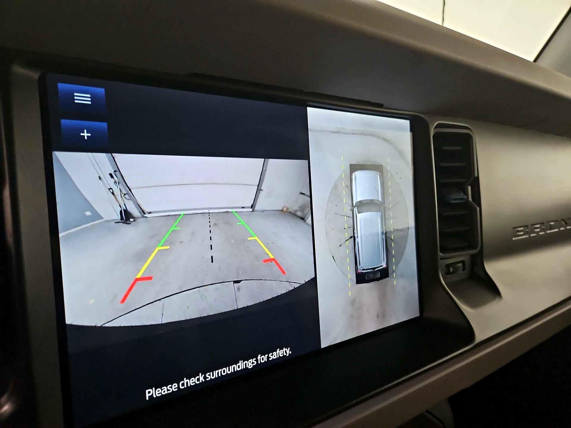 Thumbnail: 2023 Ford Bronco - 15