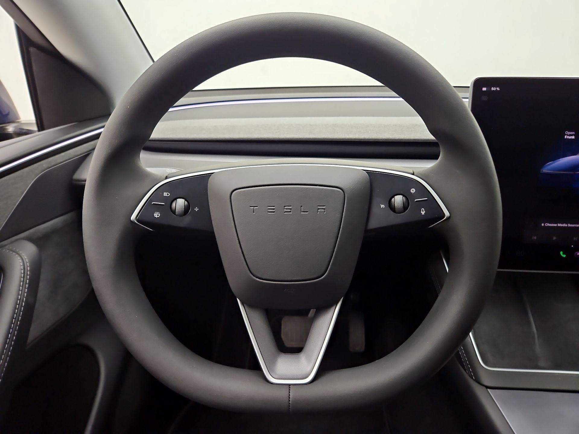 Thumbnail: 2026 Tesla Model Y - 10