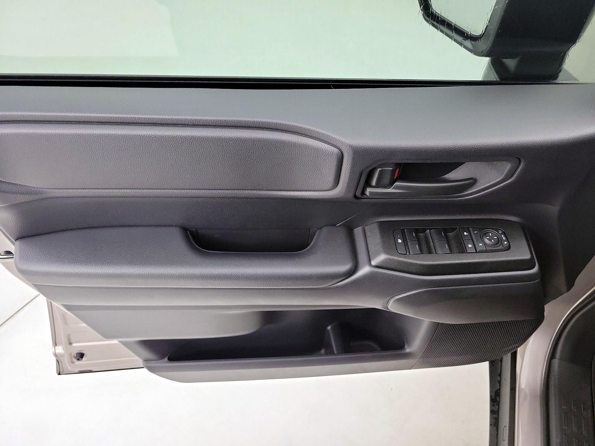 Thumbnail: 2025 Toyota Land Cruiser - 12